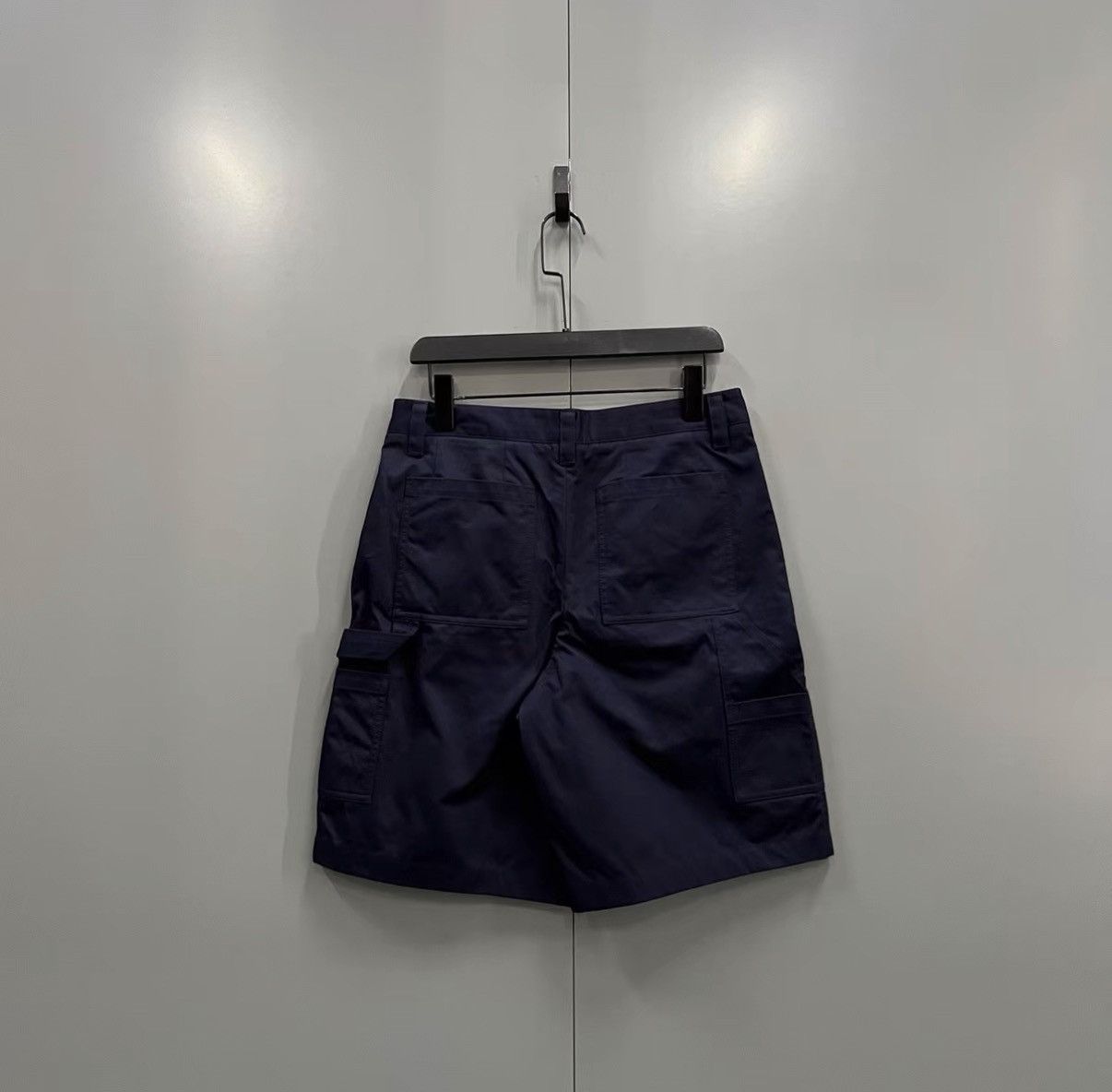Burberry Burberry Navy Blue Shorts J41 Size US 30 / EU 46 - 2 Thumbnail