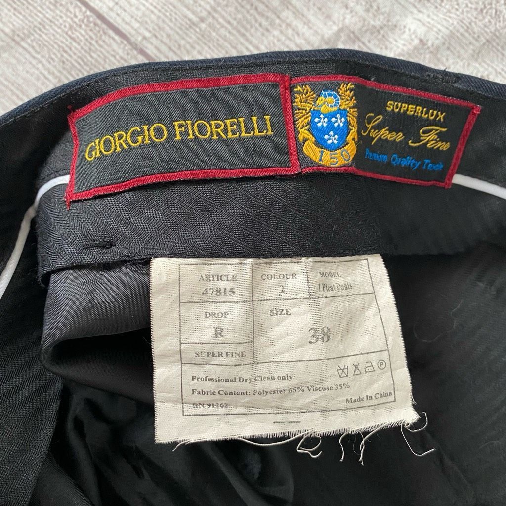 Giorgio Fiorelli Giorgio Fiorelli men 38/30 super Luxe pleated dress pants bl Size US 38 / EU 54 - 6 Thumbnail