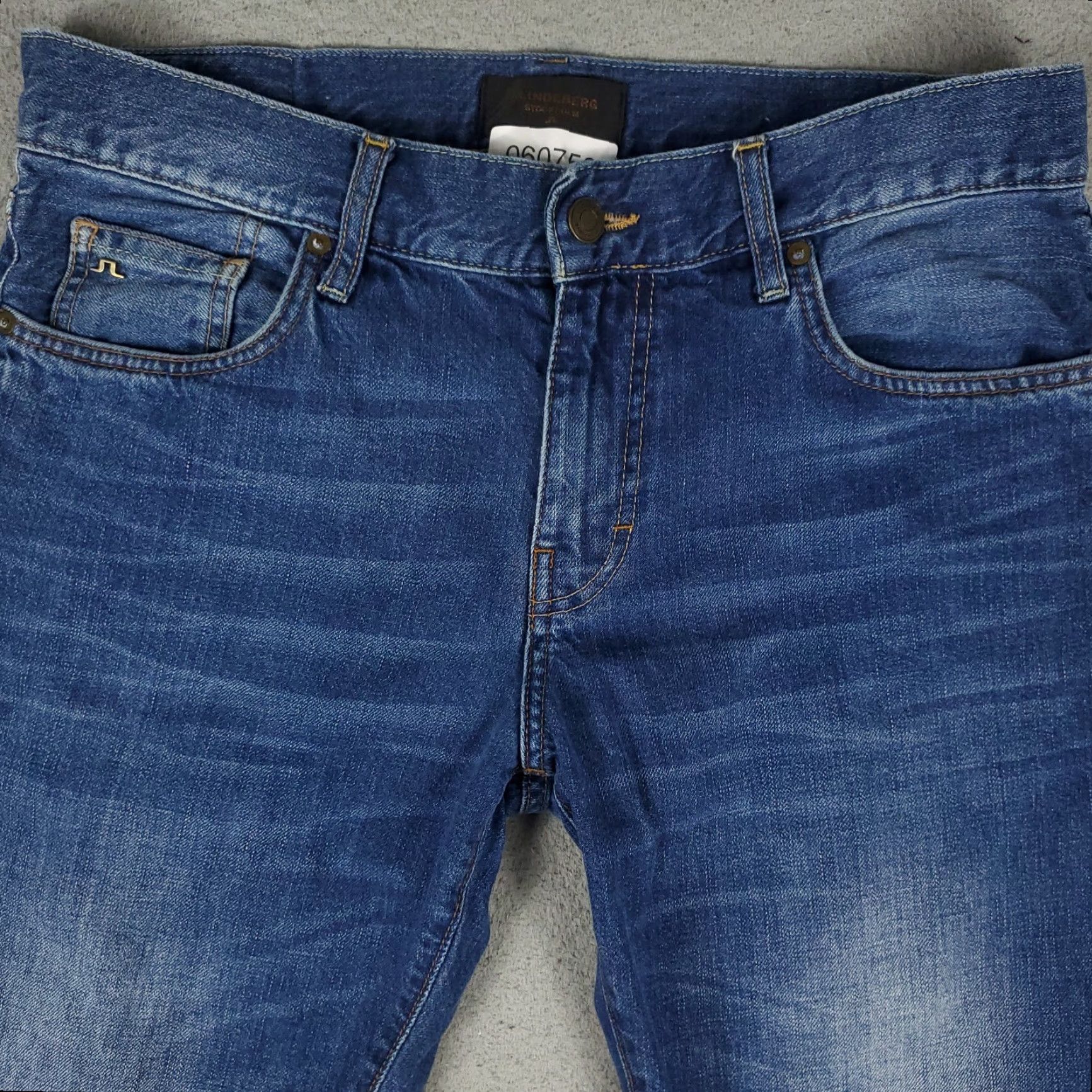 J.Lindeberg VINTAGE J.Lindeberg Men's Jeans 31x34 Slim Fit Mid Rise Cotton Denim Blue 90s Casual Size US 31 - 2 Thumbnail