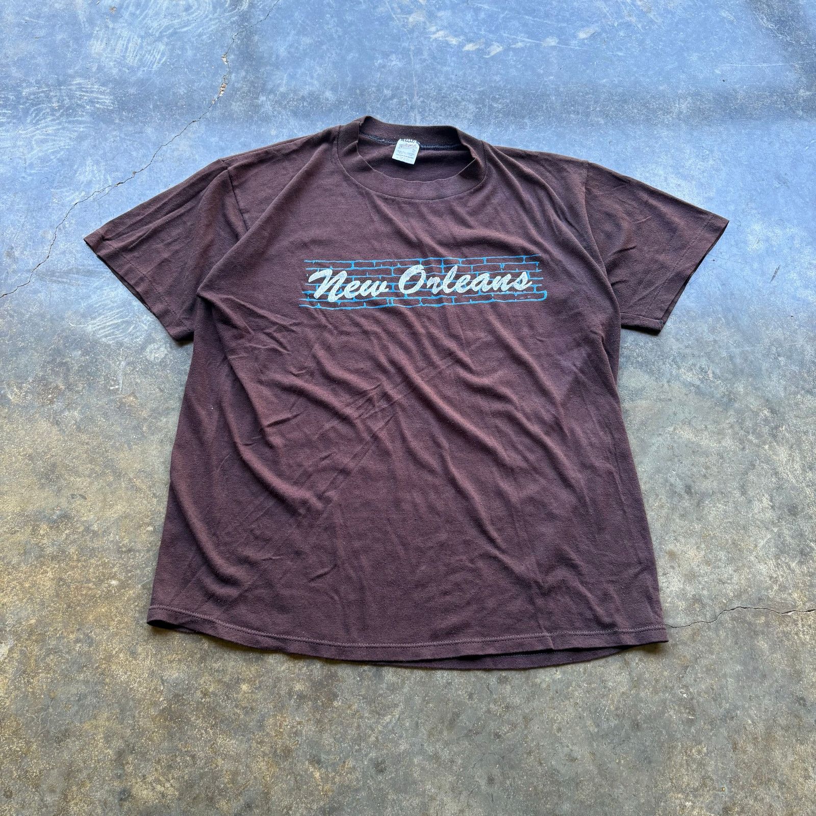 Vintage Vintage 70s 80s New Orleans T-shirt Size US L / EU 52-54 / 3 - 1 Thumbnail