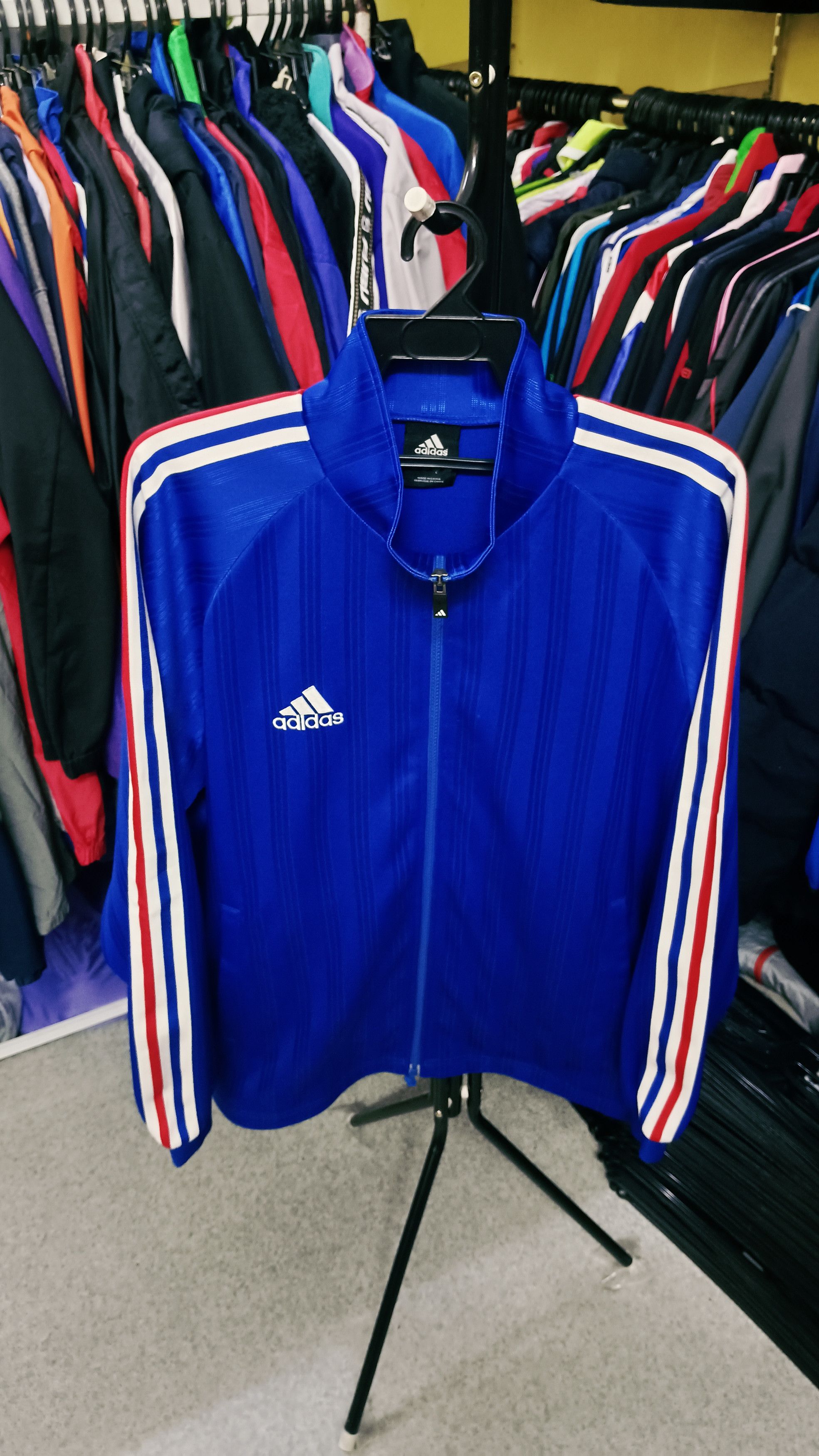 Adidas Vintage Adidas Track Jacket Size US L / EU 52-54 / 3 - 1 Thumbnail