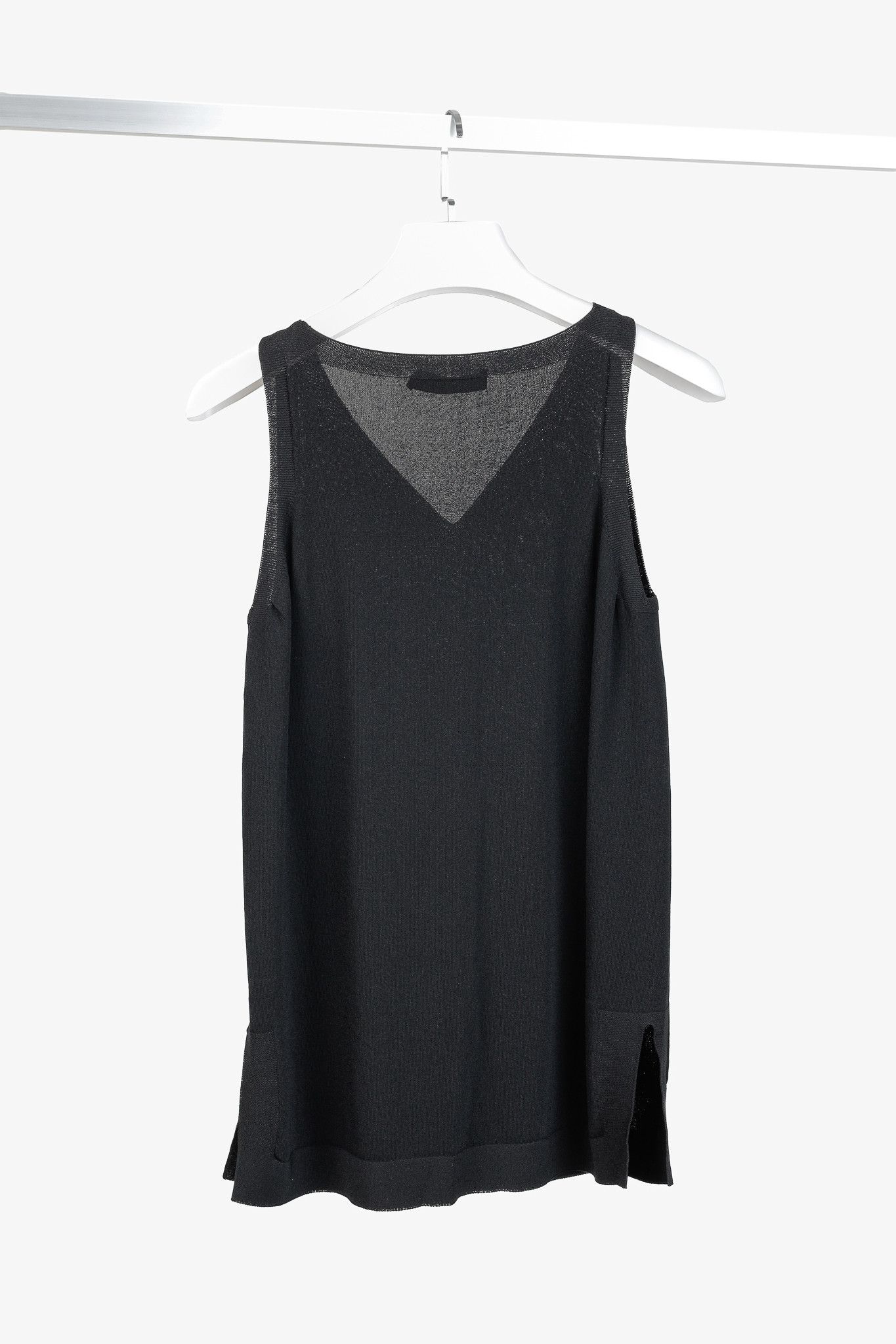 D.Exterior D. Exterior Black Viscose-Knitted Tank Top Size L / US 10 / IT 46 - 2 Thumbnail