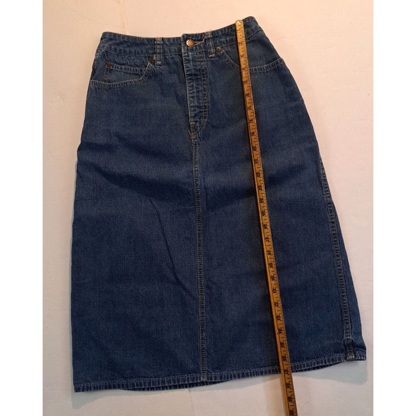 Calvin Klein Calvin Klein Skirt Women Jeans Blue Knee Length Denim Flare 6 EUC Small-Medium USA Made Size 28" / US 6 / IT 42 - 4 Thumbnail