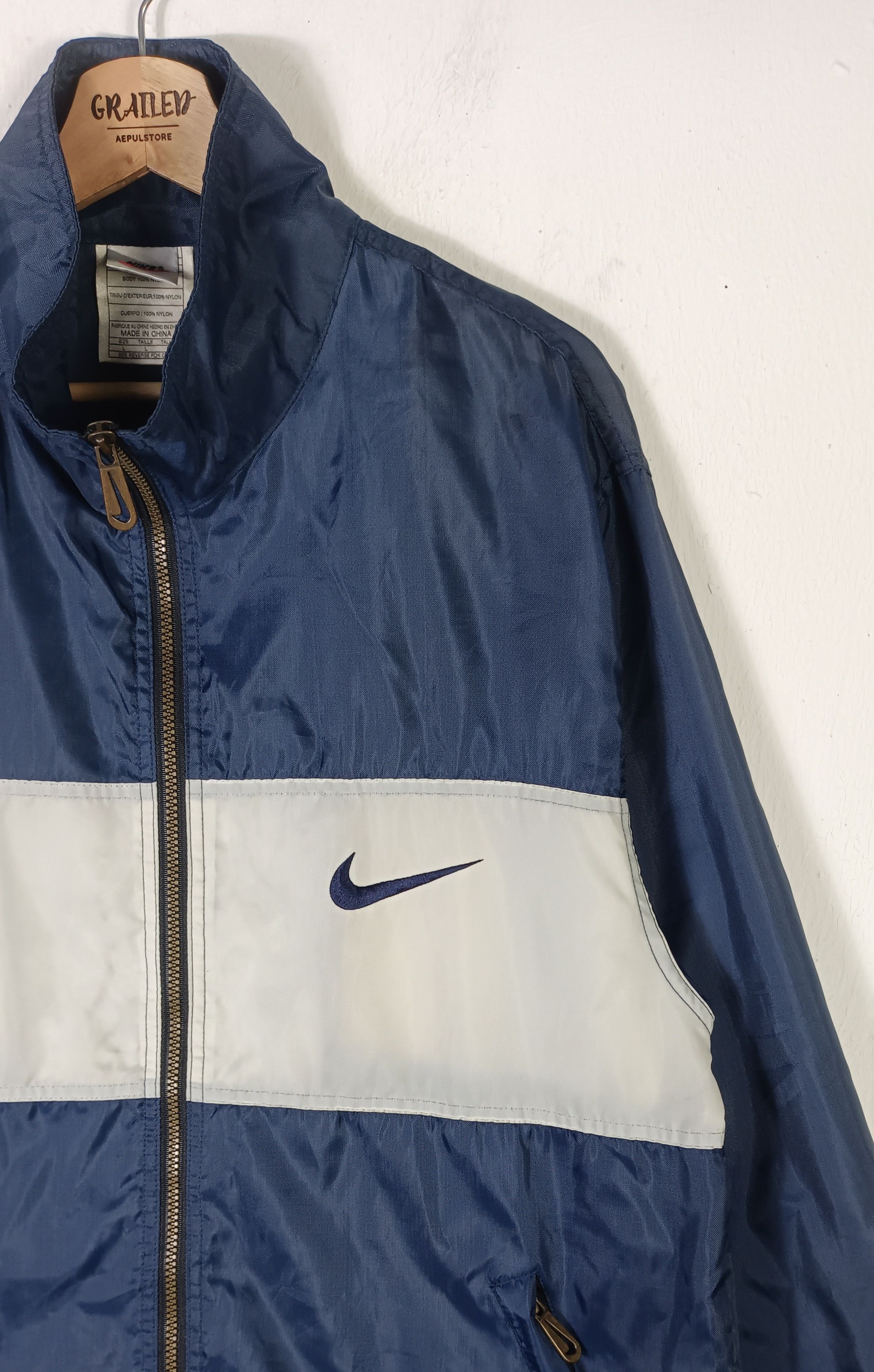 Nike × Nike ACG × Vintage Vintage 90s Nike Swoosh Embroidered Logo Windbreaker Size US L / EU 52-54 / 3 - 6 Thumbnail
