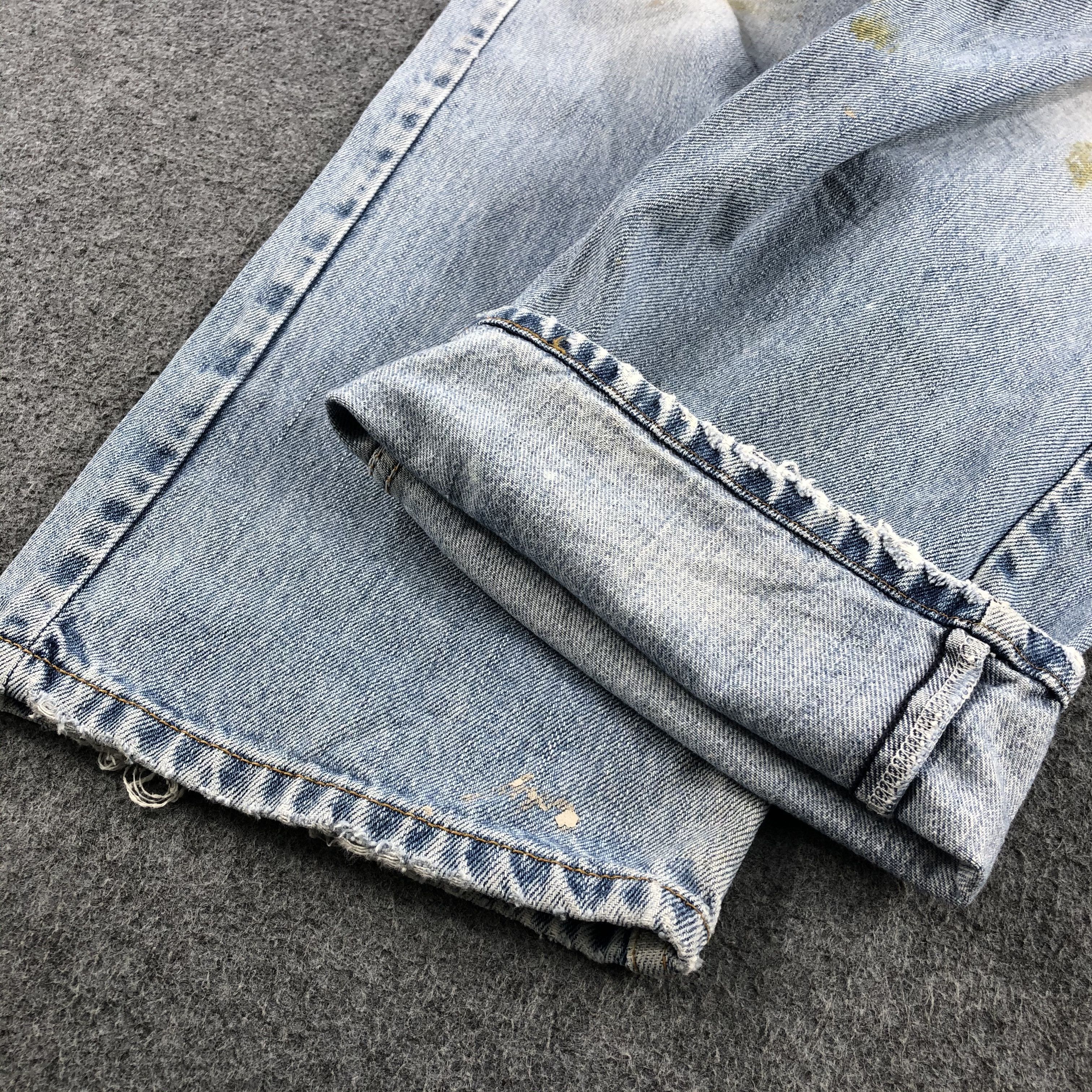 Levi's × Vintage Vintage Light Wash Levis 505 Jeans-JM1325 Size US 37 - 7 Thumbnail
