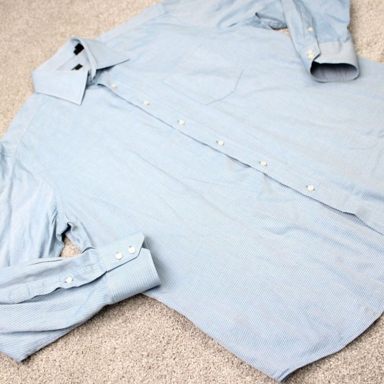 Hugo Boss HUGO BOSS Shirt Men 17 34/35 Blue Geometric Elton Cotton Italian Fabric L/S Size US XL / EU 56 / 4 - 7 Thumbnail