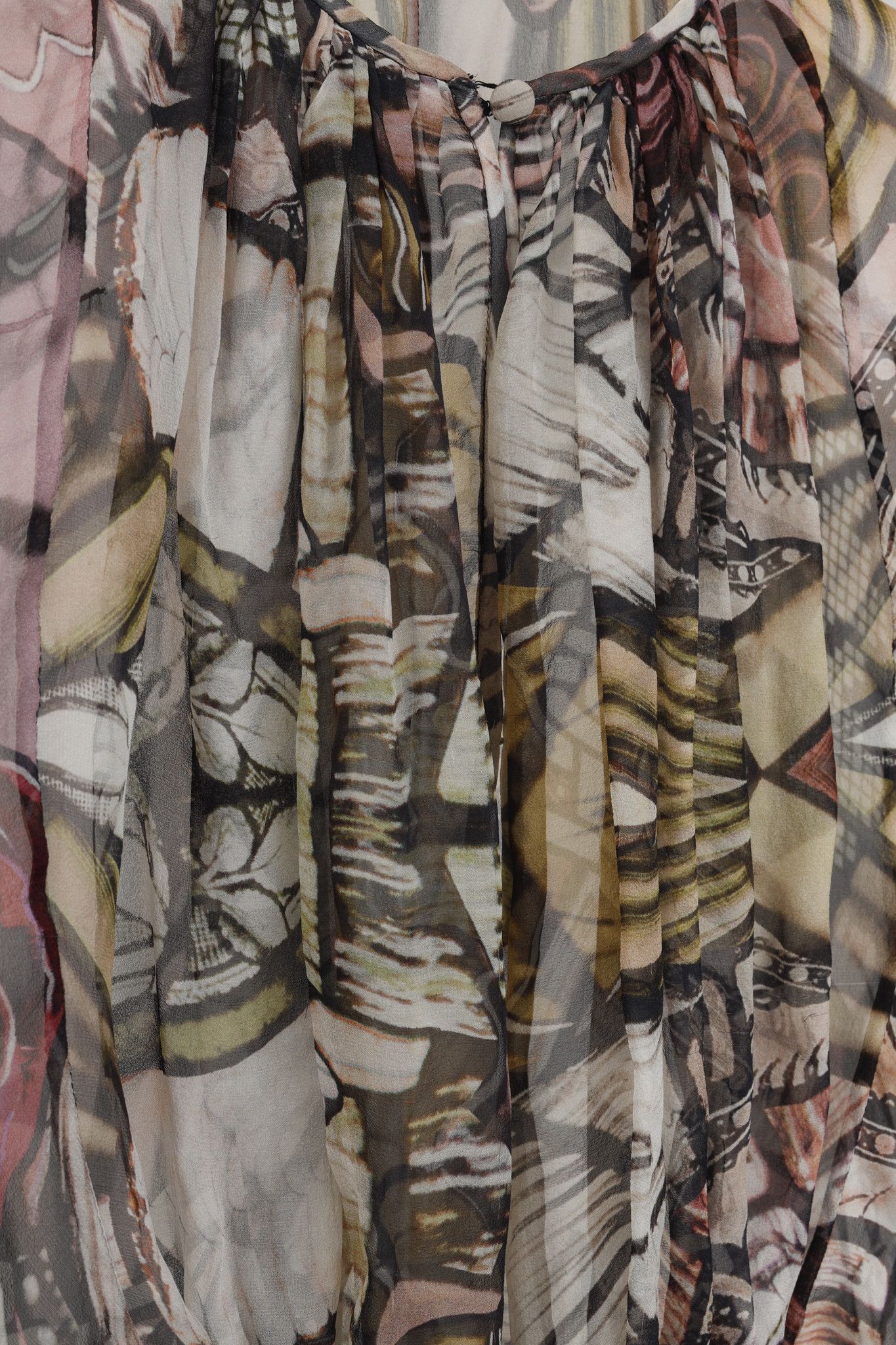 Alexander McQueen Alexander McQueen Stained Glass Floral Pinks Silk Blouse Size M / US 6-8 / IT 42-44 - 7 Thumbnail