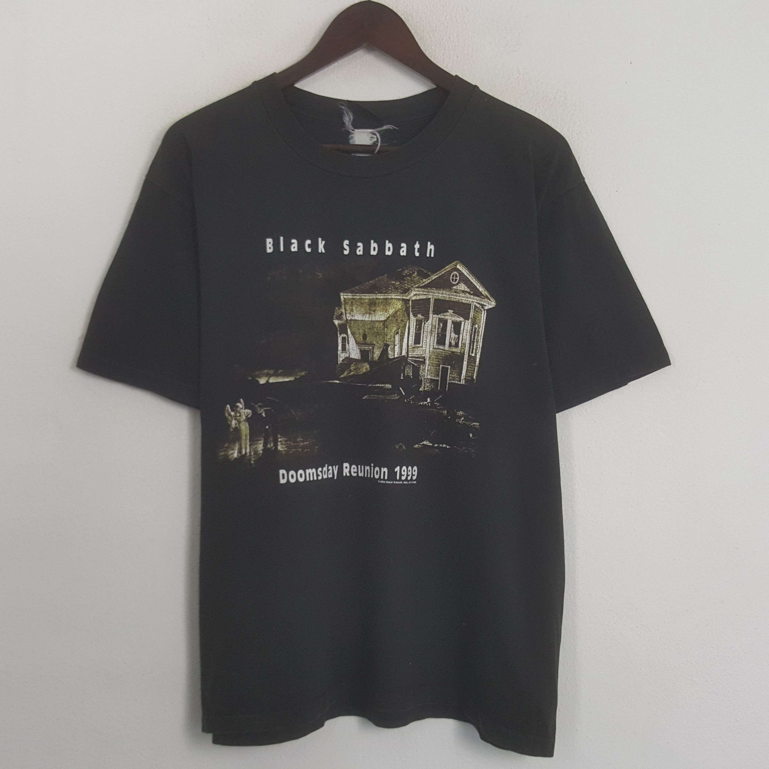 Band Tees × Vintage Vintage Black Sabbath Doomsday Reunion 1999 Tshirt Size US L / EU 52-54 / 3 - 1 Thumbnail