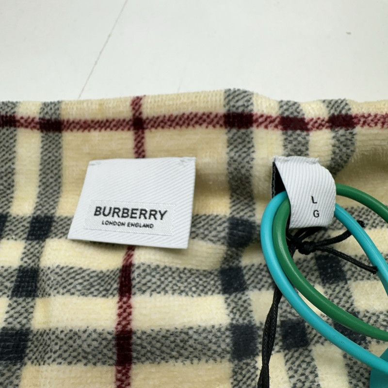 Burberry Burberry SS23 Plaid Crewneck Short Sleeve T-Shirt 0079 Size US L / EU 52-54 / 3 - 1 Thumbnail