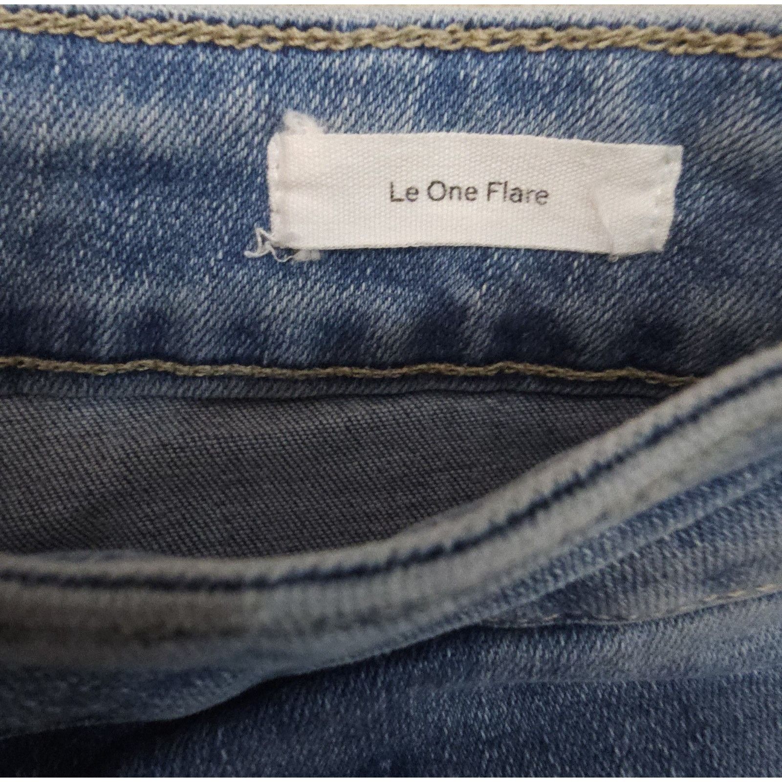 Frame Frame Le One Flare Jeans in Caspio Womens Size 2 Size 26" / US 2 / IT 38 - 8 Thumbnail