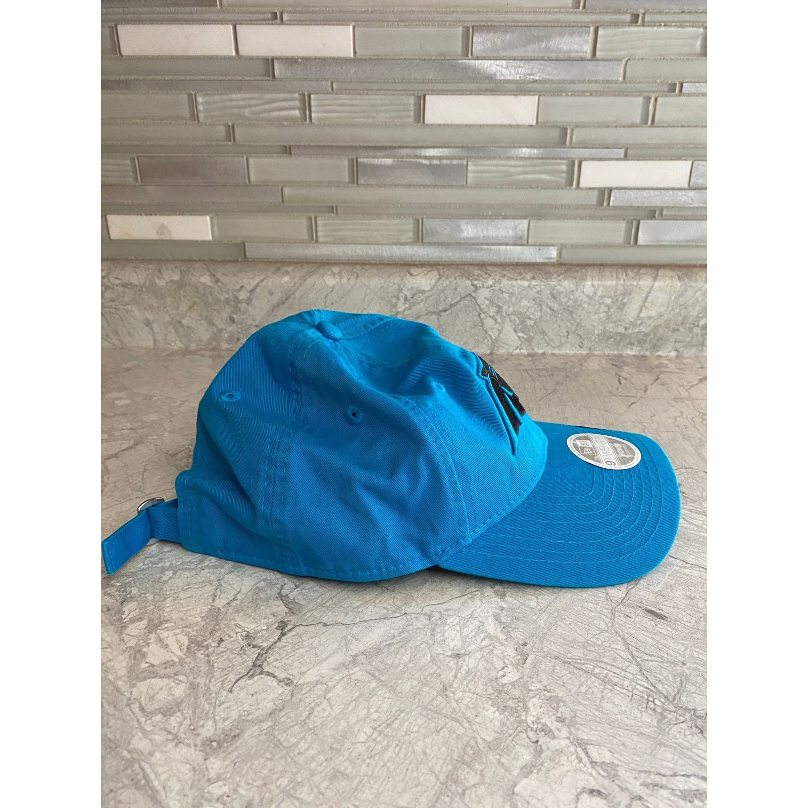 New Era NWT Carolina Panthers Women's Strapback Hat Size ONE SIZE - 8 Thumbnail