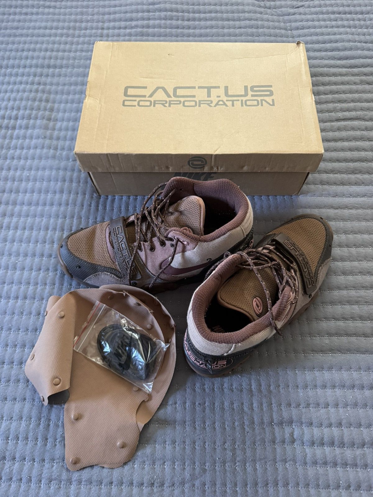 Travis Scott Travis Scott Air Trainer 1 Size US 11.5 / EU 44-45 - 12 Thumbnail