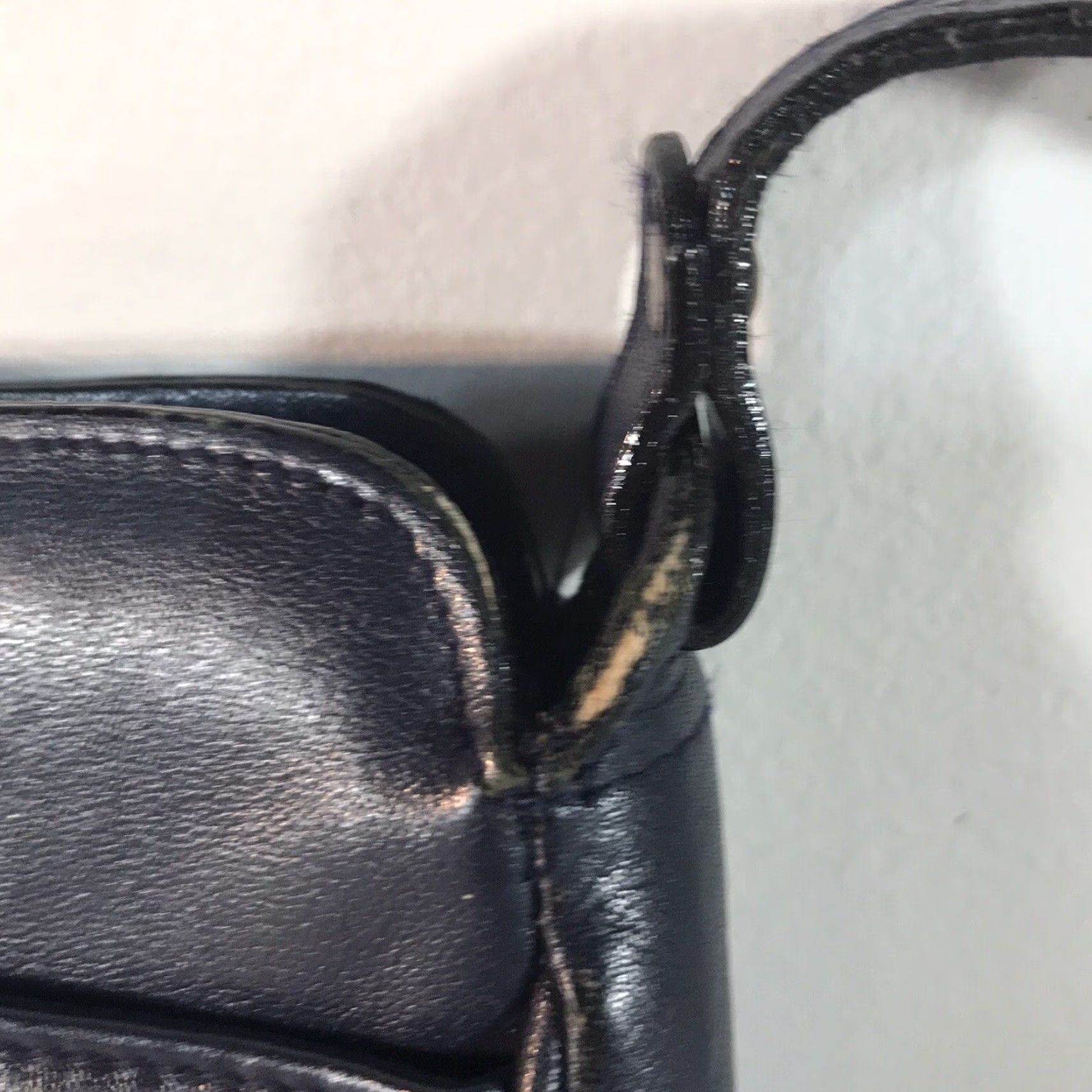 Etienne Aigner VINTAGE Etienne Aigner Navy Leather Shoulder Bag Medium Adjustable Strap Business Casual Travel Womens Size ONE SIZE - 2 Thumbnail