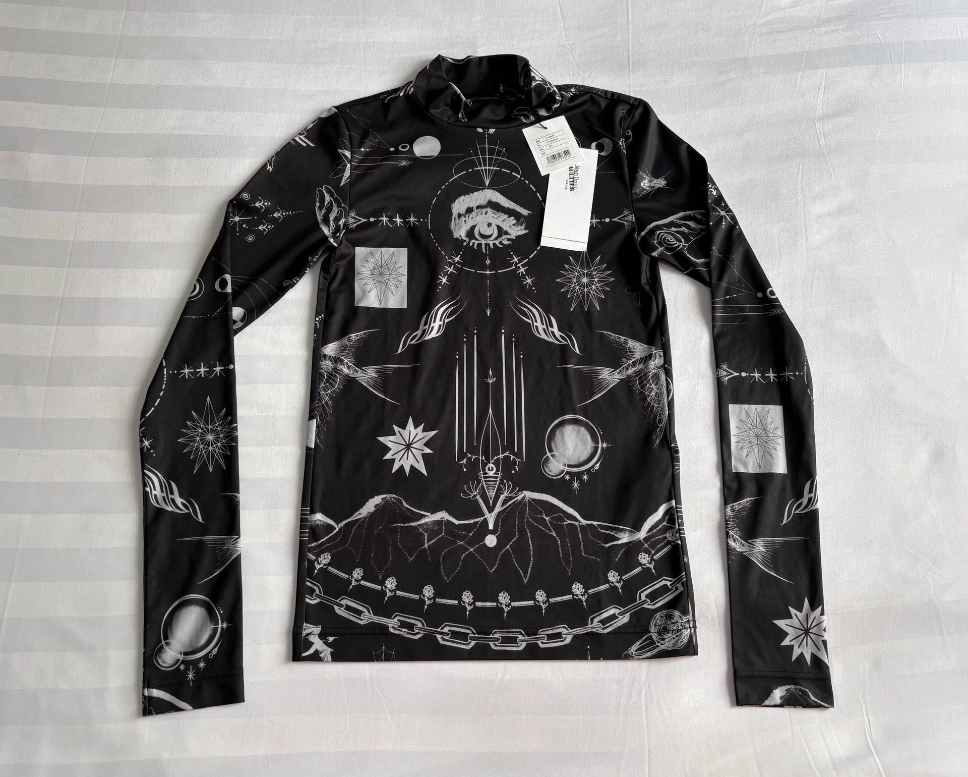 Jean Paul Gaultier Jean Paul Gaultier x Sacai Fitted Tattoo Print Top New SZ1 Size S / US 4 / IT 40 - 3 Thumbnail