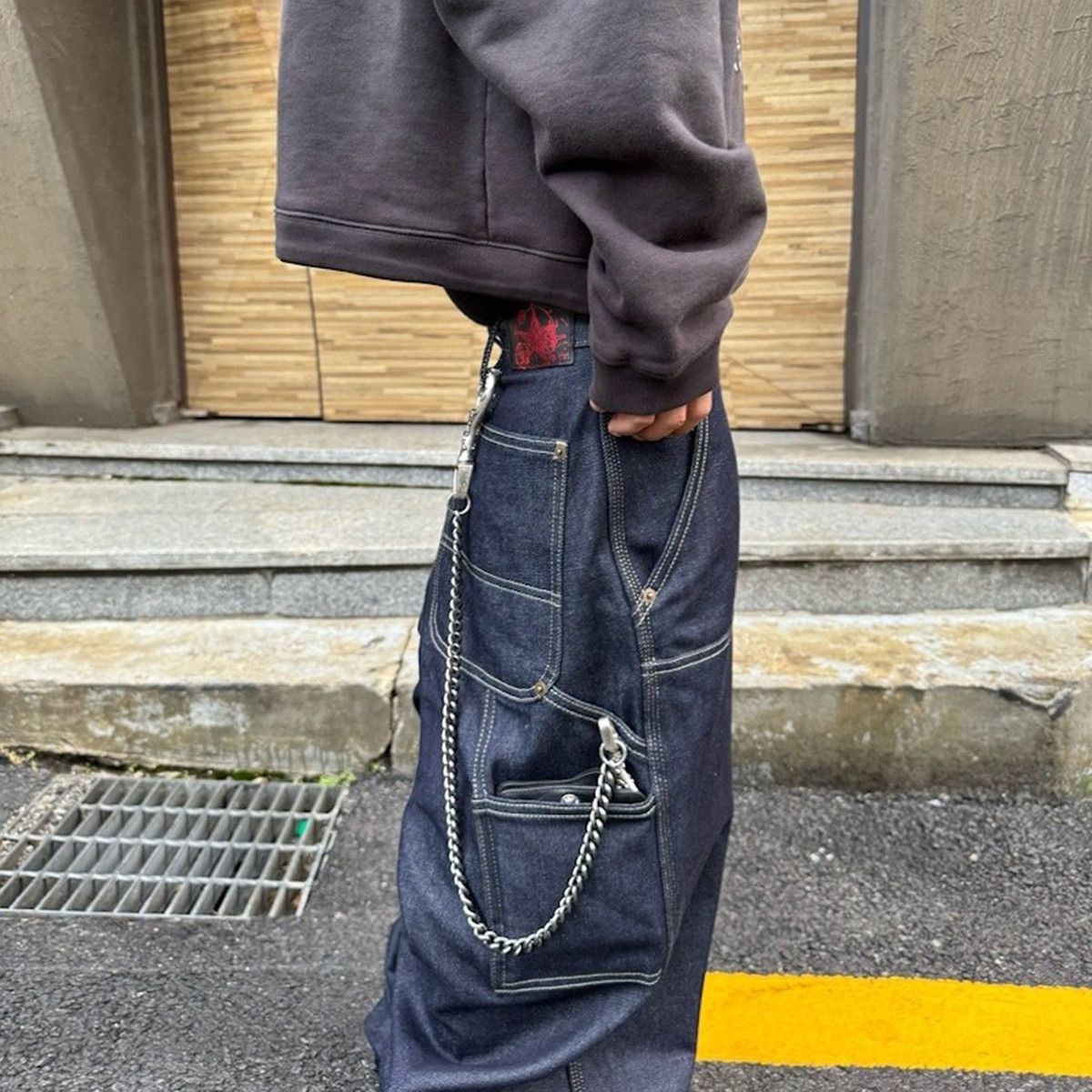 Japanese Brand × Jean High Street Cleanfit Multi-pockets Dark Blue Baggy Jeans Size US 32 / EU 48 - 2 Thumbnail