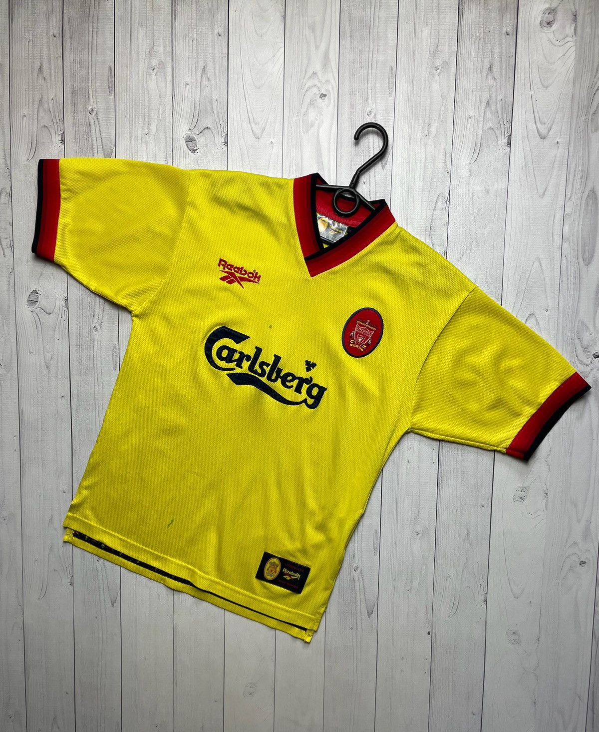 Reebok × Vintage Vintage Liverpool Reebok yellow soccer jersey size S logo Size US S / EU 44-46 / 1 - 1 Thumbnail