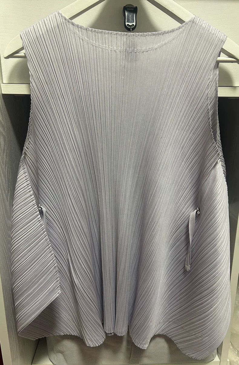 Issey Miyake Issey Miyake size:3 Grey kelp vest Size S / US 4 / IT 40 - 2 Thumbnail