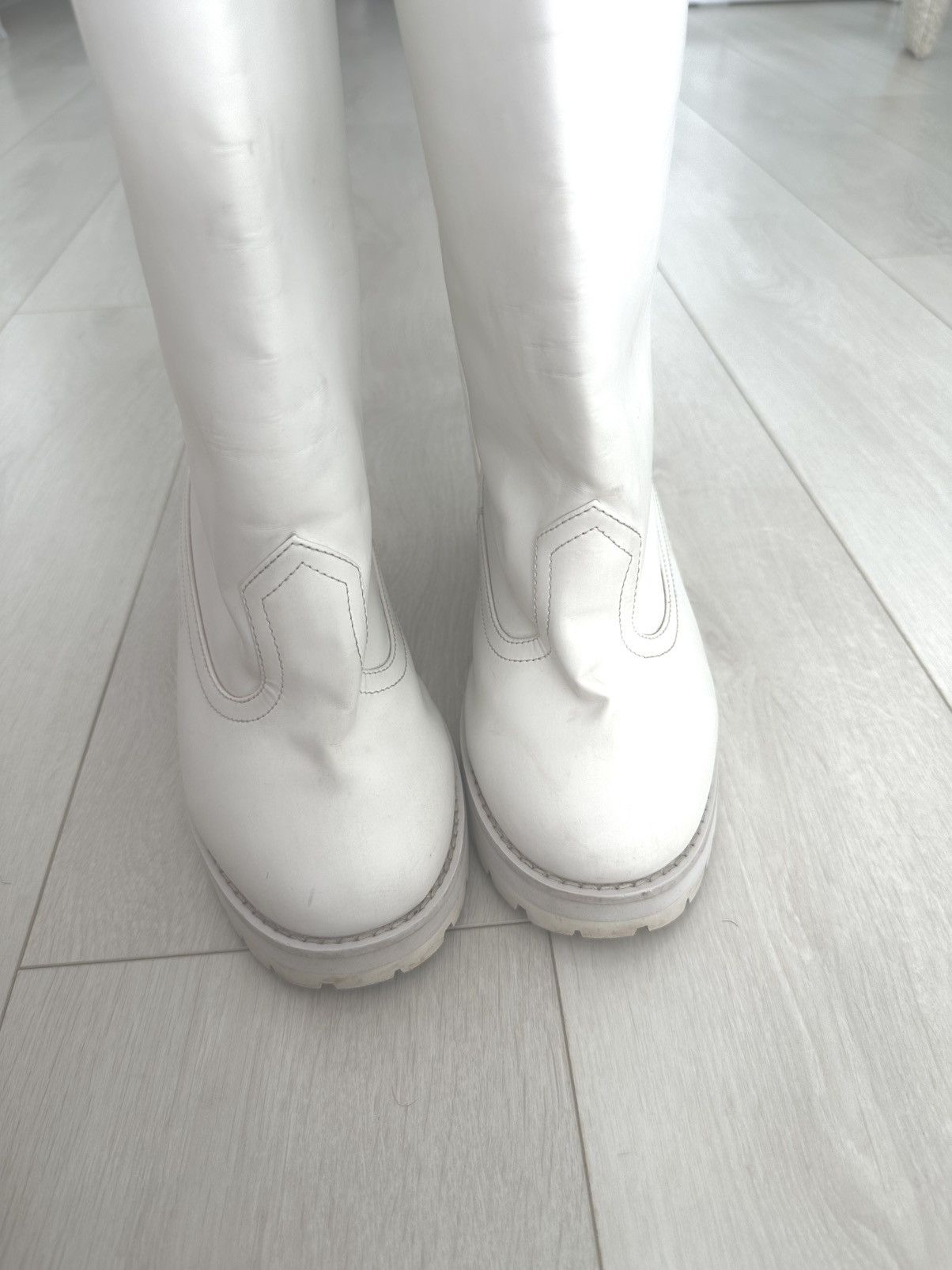 Anonymous Club ANONYMOUS CLUB WHITE SHAFT BOOTS. Size US 8 / EU 41 - 6 Thumbnail