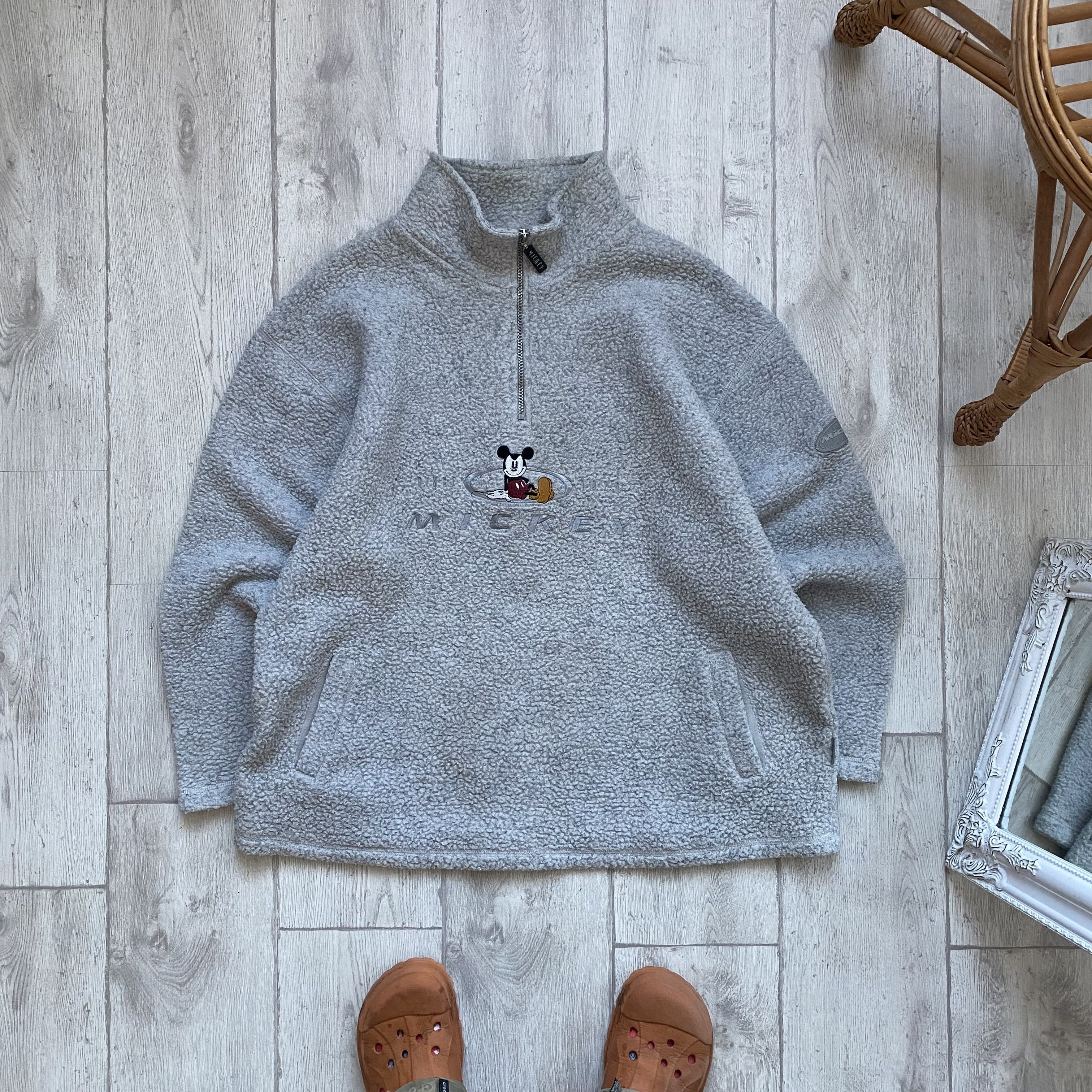 Disney Vintage 90s Mickey Mouse fleece Boxy sweatshirt Zip Teddy Size US L / EU 52-54 / 3 - 1 Thumbnail