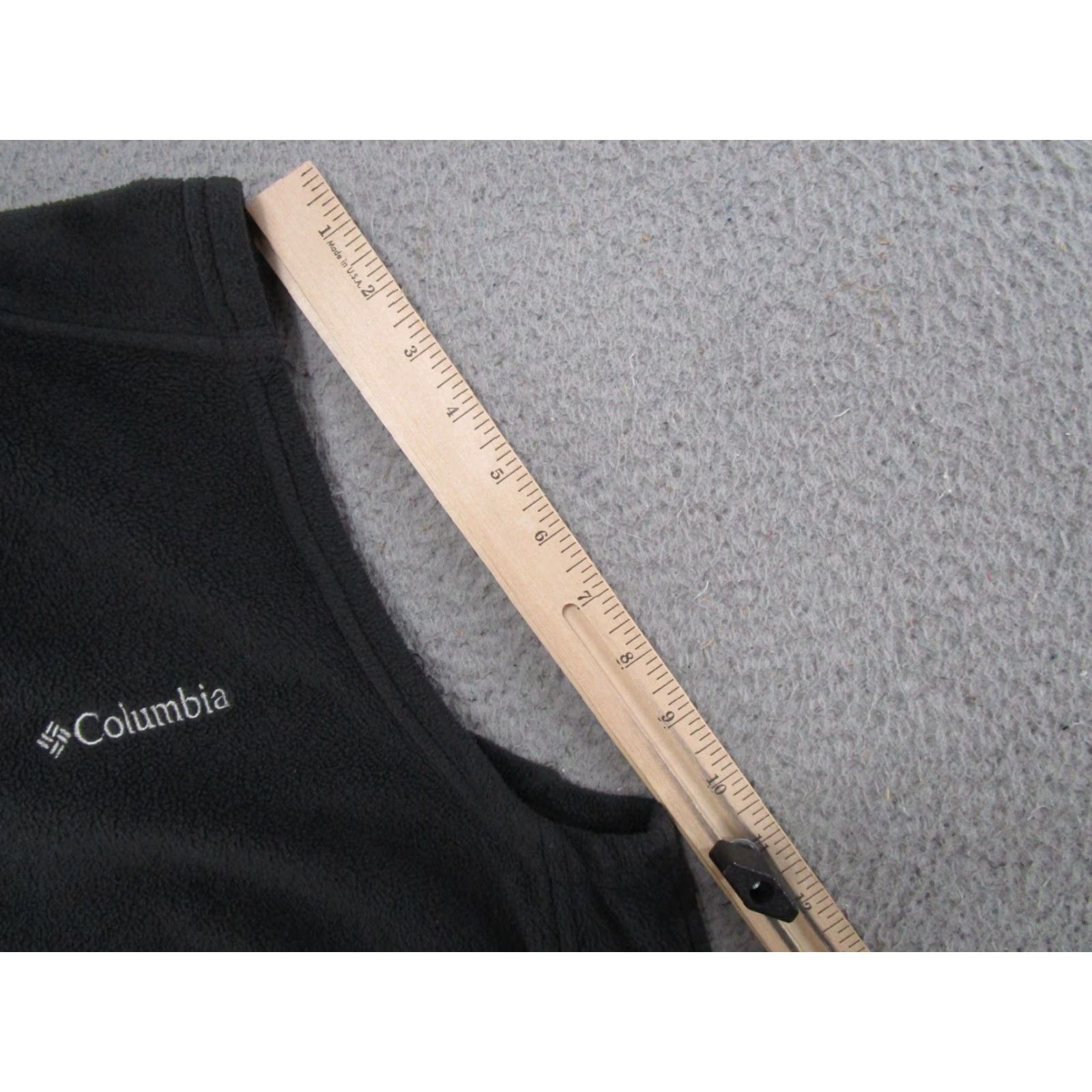Vintage Columbia Mens Vest Full Zip Fleece Black SZ S Lightweight Outdoor Hiking Casual Travel Size US S / EU 44-46 / 1 - 7 Thumbnail