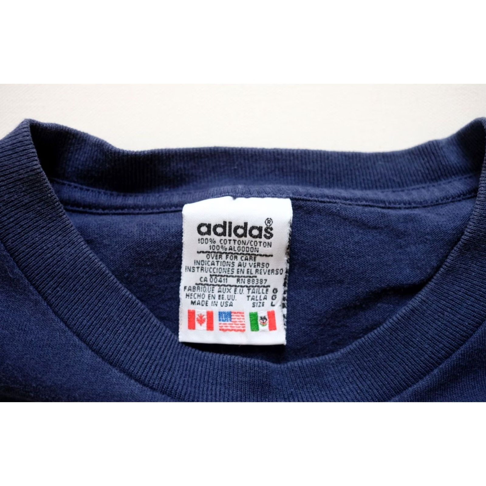 Adidas VINTAGE adidas Trefoil T-Shirt 90s 100% Cotton Graphic Print Blue Men L Short Sleeve Crew Neck Shirt Size US L / EU 52-54 / 3 - 6 Thumbnail