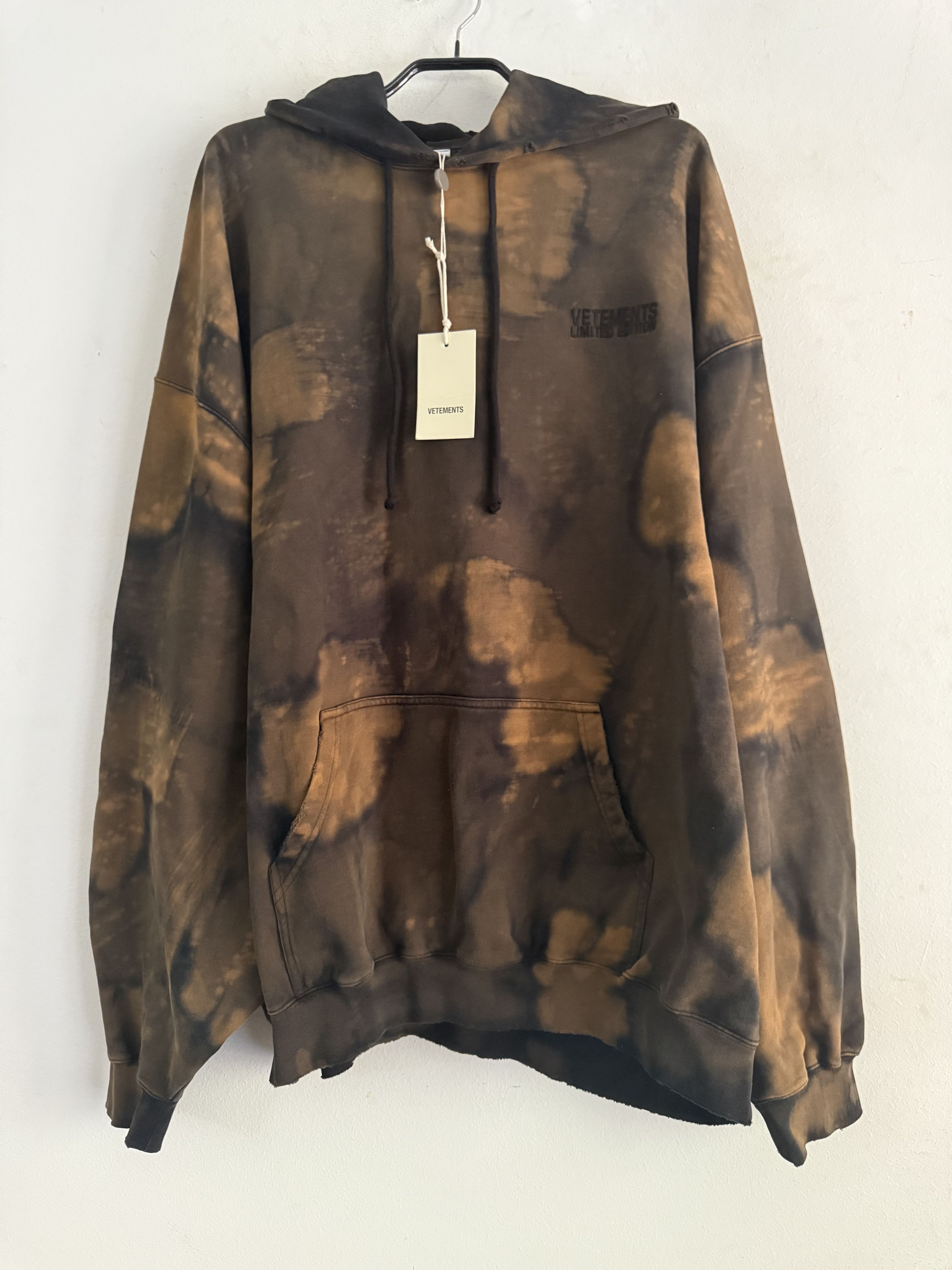 Vetements Overbleached Cotton Hoodie Size US L / EU 52-54 / 3 - 2 Thumbnail