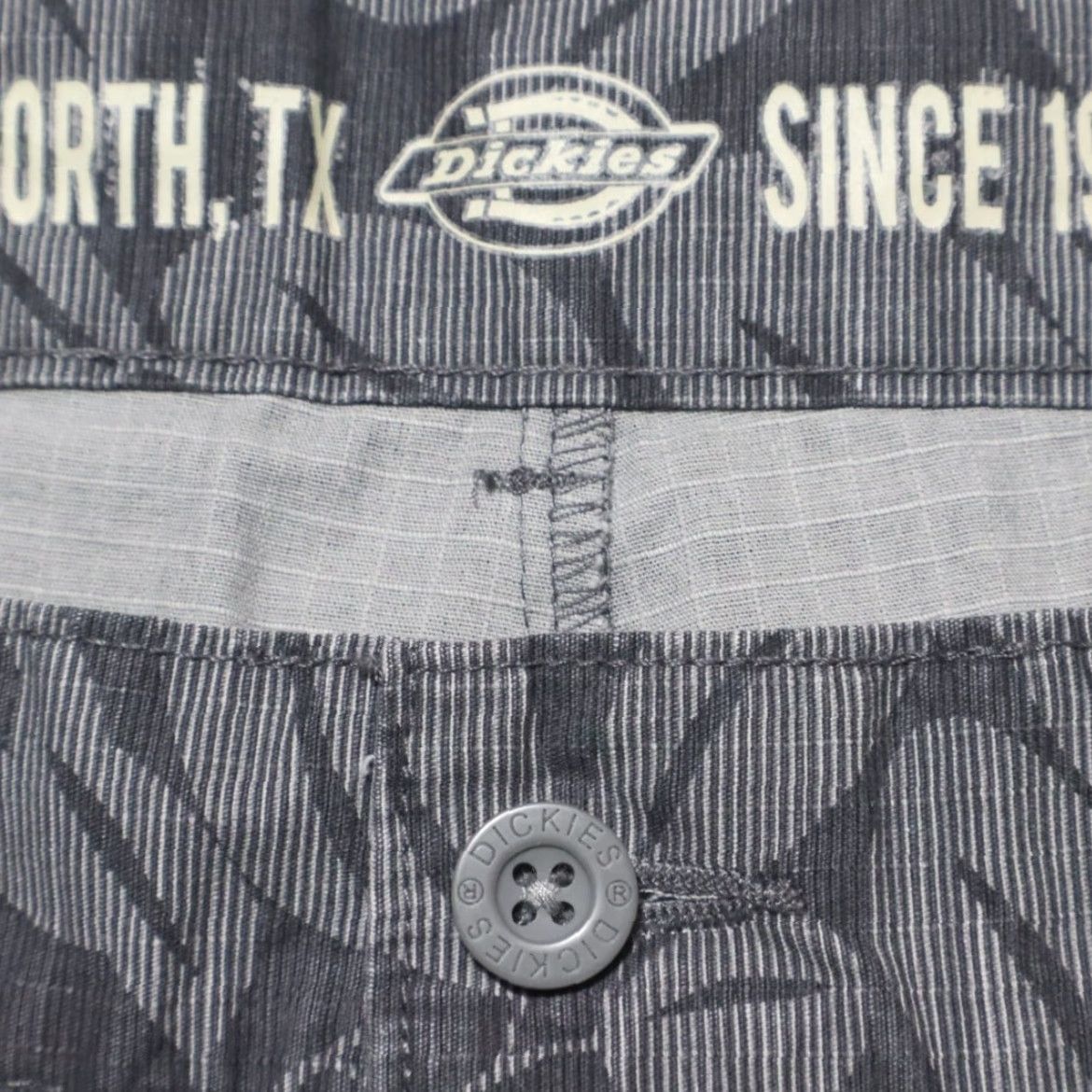 Dickies Dickies Leaf Print Cotton Ripstop Chino Shorts Charcoal Men's 40 Size US 40 / EU 56 - 5 Thumbnail