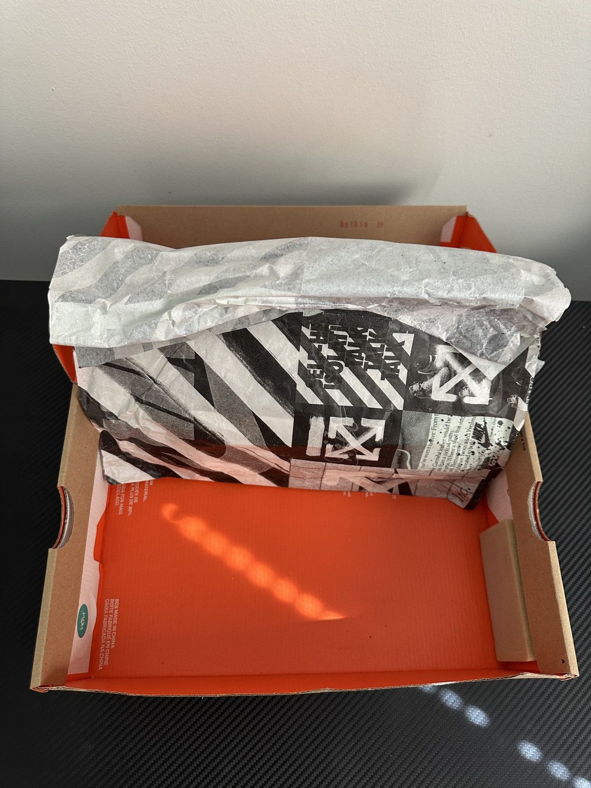 Nike × Off-White Nike Off White Pink Zoom Fly Size US 9 / EU 42 - 10 Thumbnail