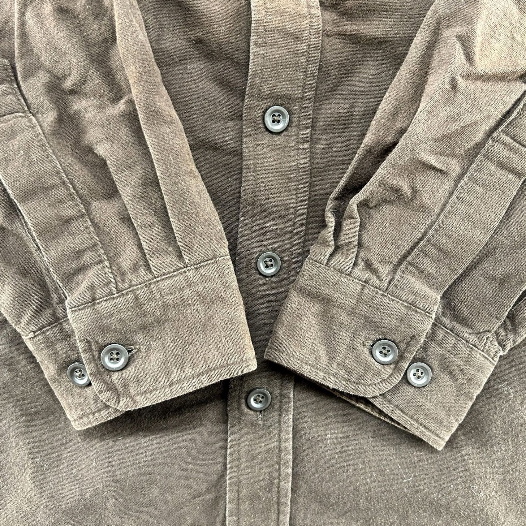 Vintage L.L. Bean Shirt Mens 2XLT Brown Button-Up Long Sleeve Solid Cotton Chamois Flannel 90s Mens Button-Up Size US XXL / EU 58 / 5 - 2 Thumbnail