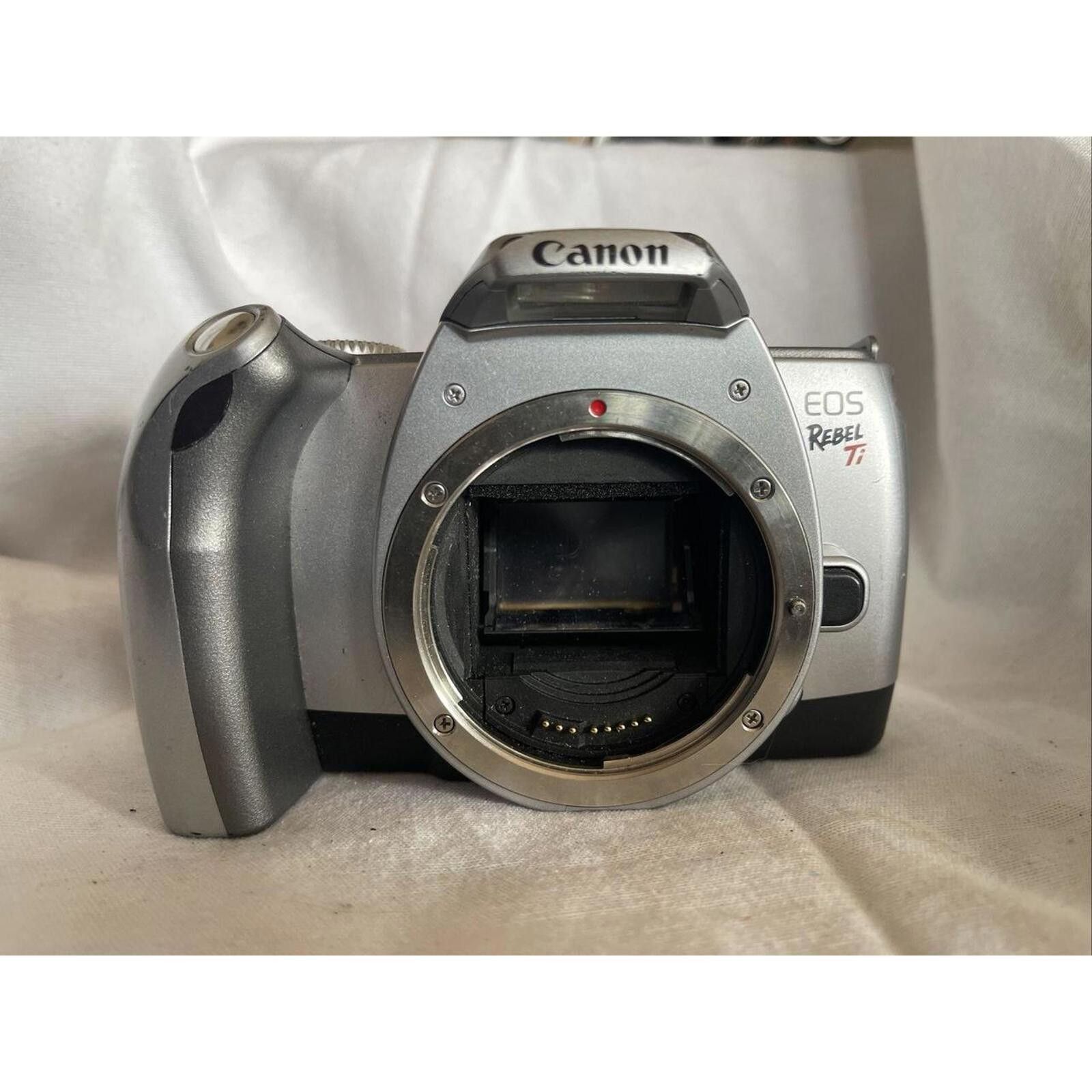 Canon Canon EOS Rebel T7 Digital Camera - Silver Size ONE SIZE - 1 Thumbnail