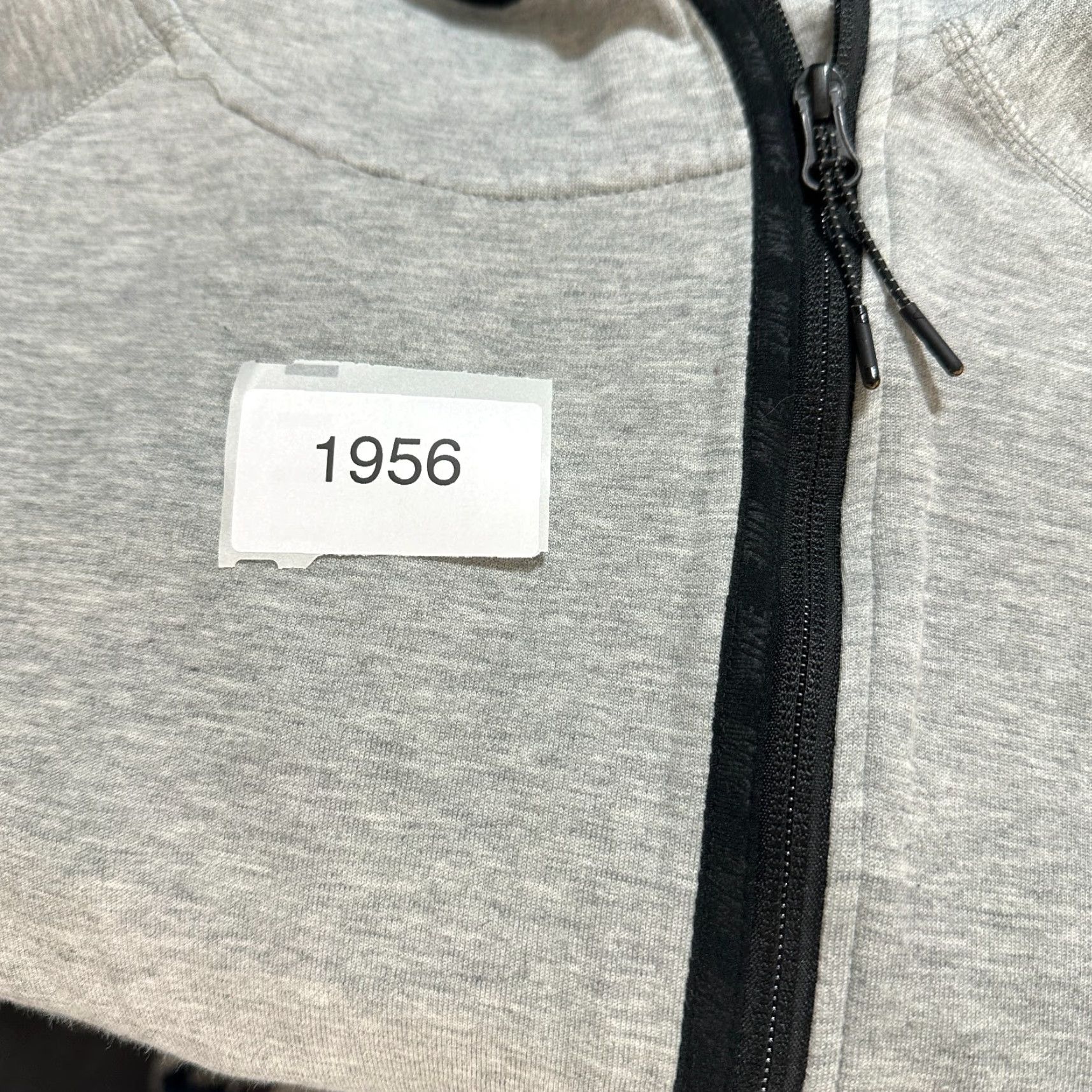 Nike VINTAGE Nike Full Zip Hoodie Gray Women's XL Asymmetric Long Sleeve Pockets Size XL / US 12-14 / IT 48-50 - 8 Thumbnail