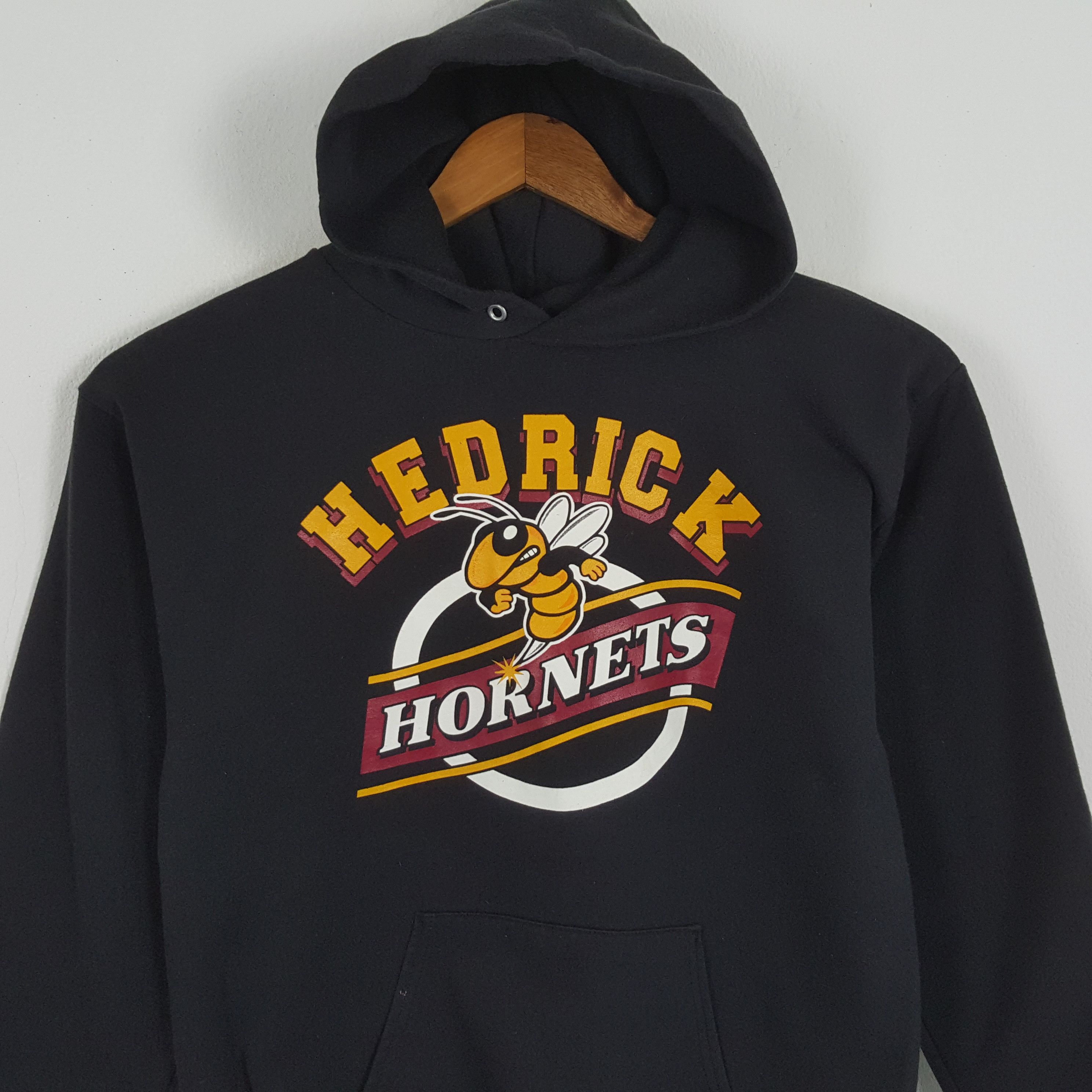 Vintage Vintage HEDRICK HORNETS Football Club Streetwear Hoodies Size US M / EU 48-50 / 2 - 2 Thumbnail