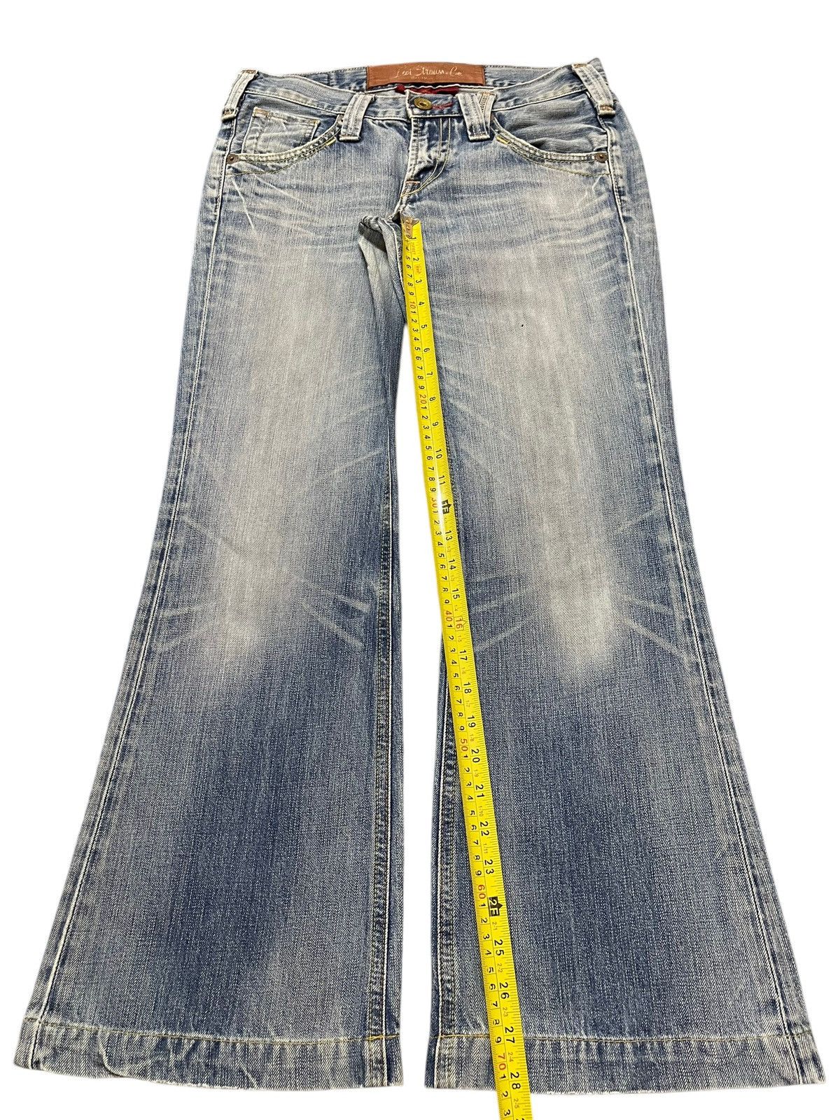 Levi's Vintage 90s Levis Faded Wash Style Wide Leg Baggy Jeans Size US 30 / EU 46 - 15 Thumbnail