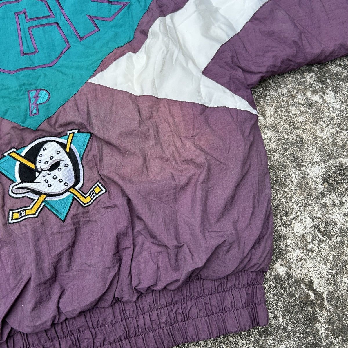 Starter Vintage 90s Anaheim Mighty Ducks Jacket NHL Starter Size US L / EU 52-54 / 3 - 13 Thumbnail