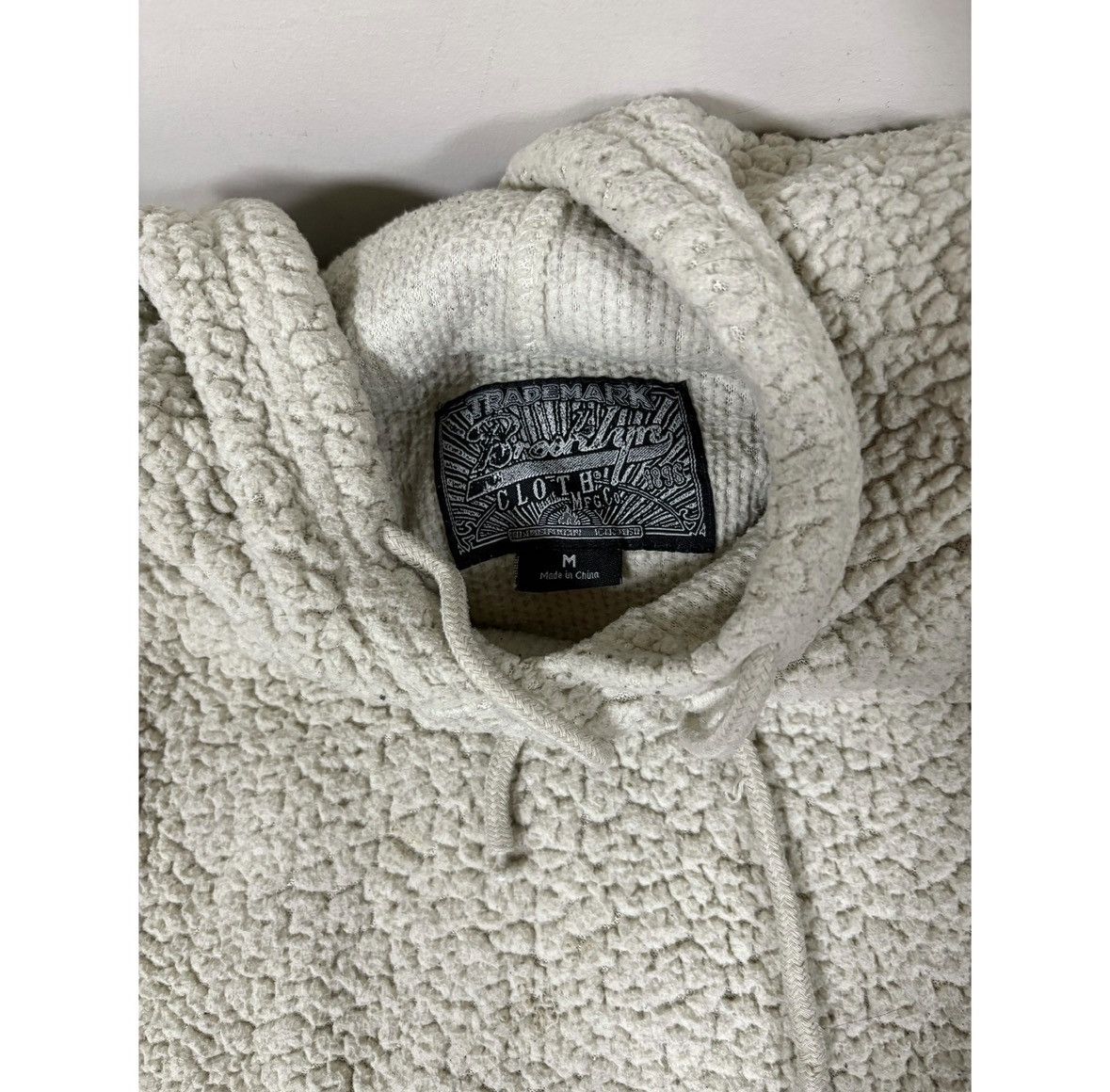 Brooklyn Cloth Tan Beige Fleece Plush Sweatshirt Hoodie Outerwear Size M 🐪✨ Size US M / EU 48-50 / 2 - 3 Thumbnail