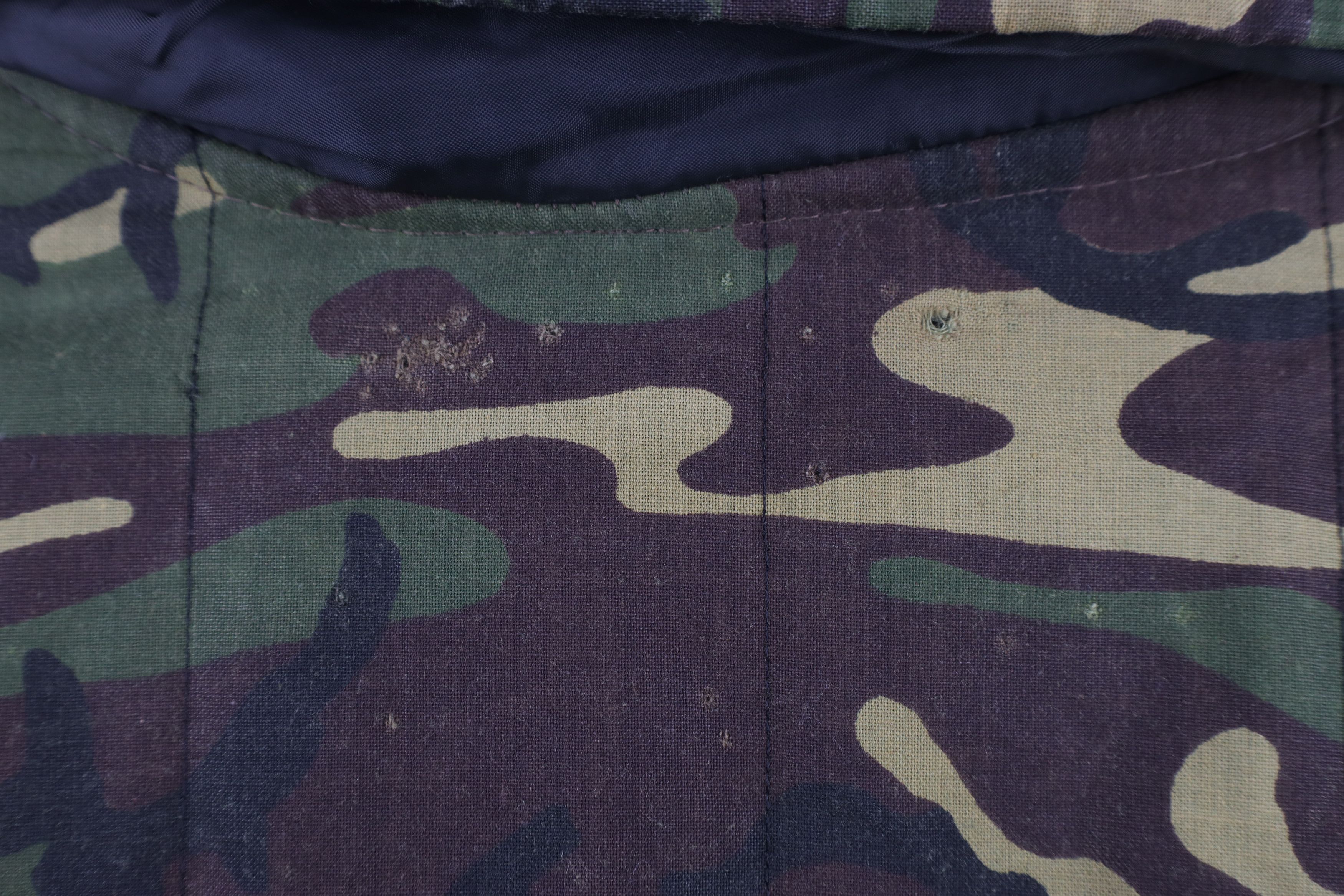 Vintage Vintage 70s Streetwear Camouflage Full Zip Jacket USA Size US L / EU 52-54 / 3 - 12 Thumbnail