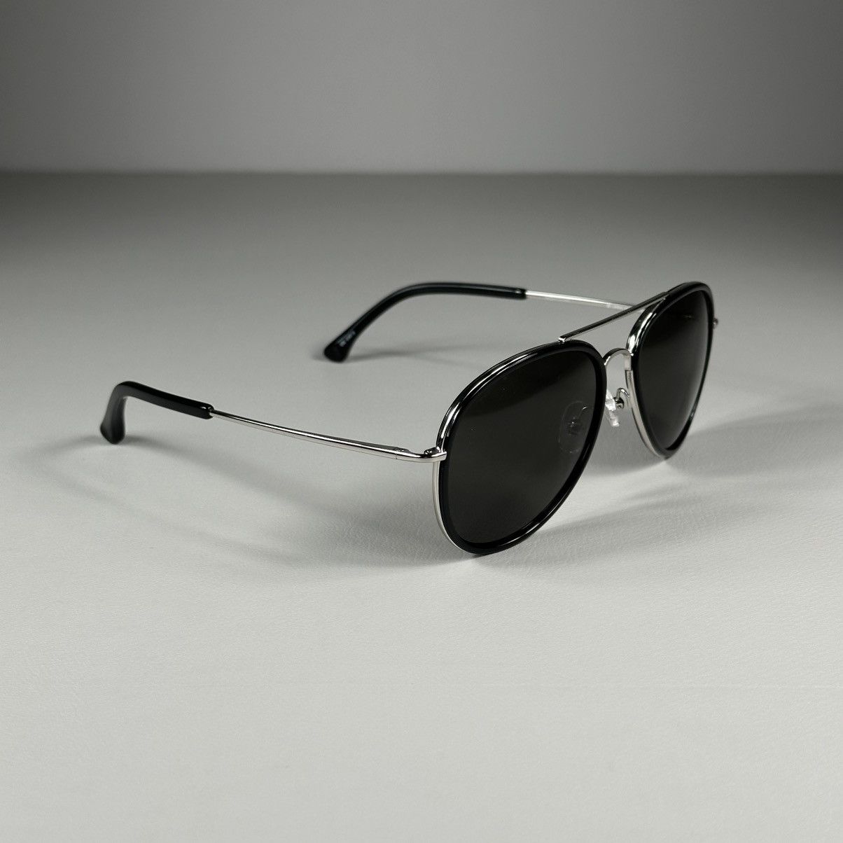 Dries Van Noten × Linda Farrow Linda Farrow x Dries Van Noten DVN/72/1 Aviator Sunglasses Size ONE SIZE - 2 Thumbnail