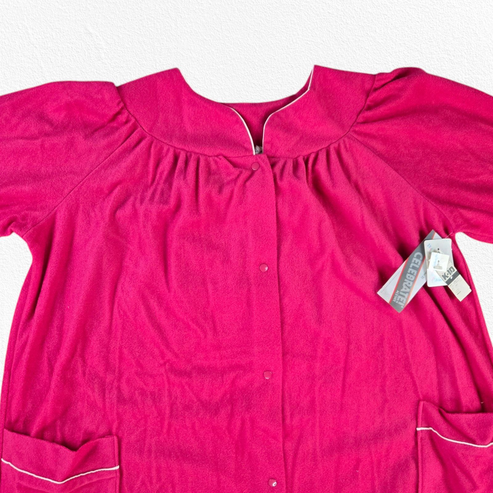 Vintage Vintage Pink Housecoat Robe 80s Plus Size 20W Size ONE SIZE - 4 Thumbnail