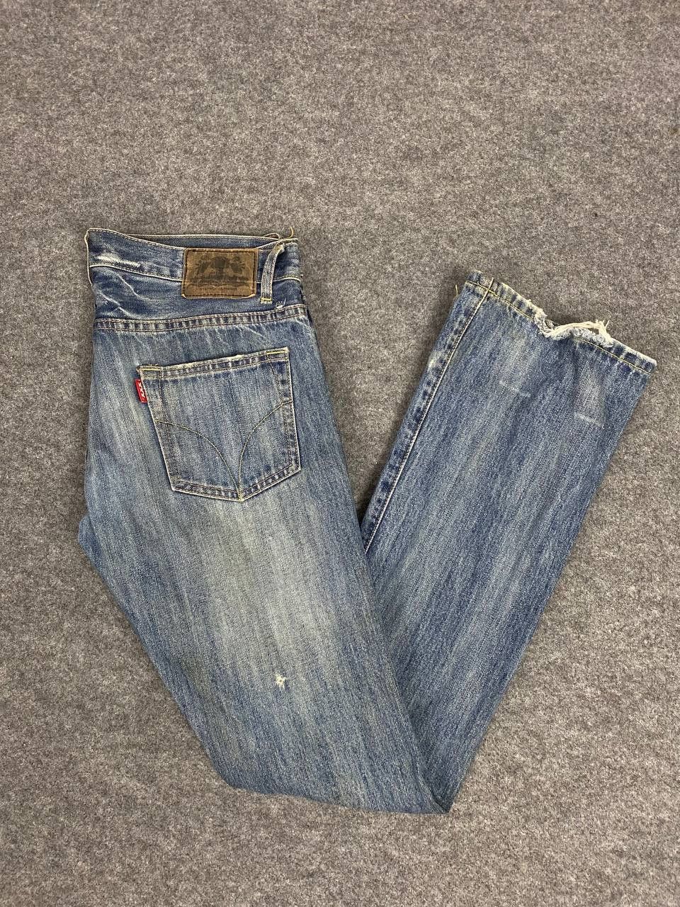 Hysteric Glamour thee hysteric xxx bootcut flare distressed denim nice design Size US 35 - 3 Thumbnail