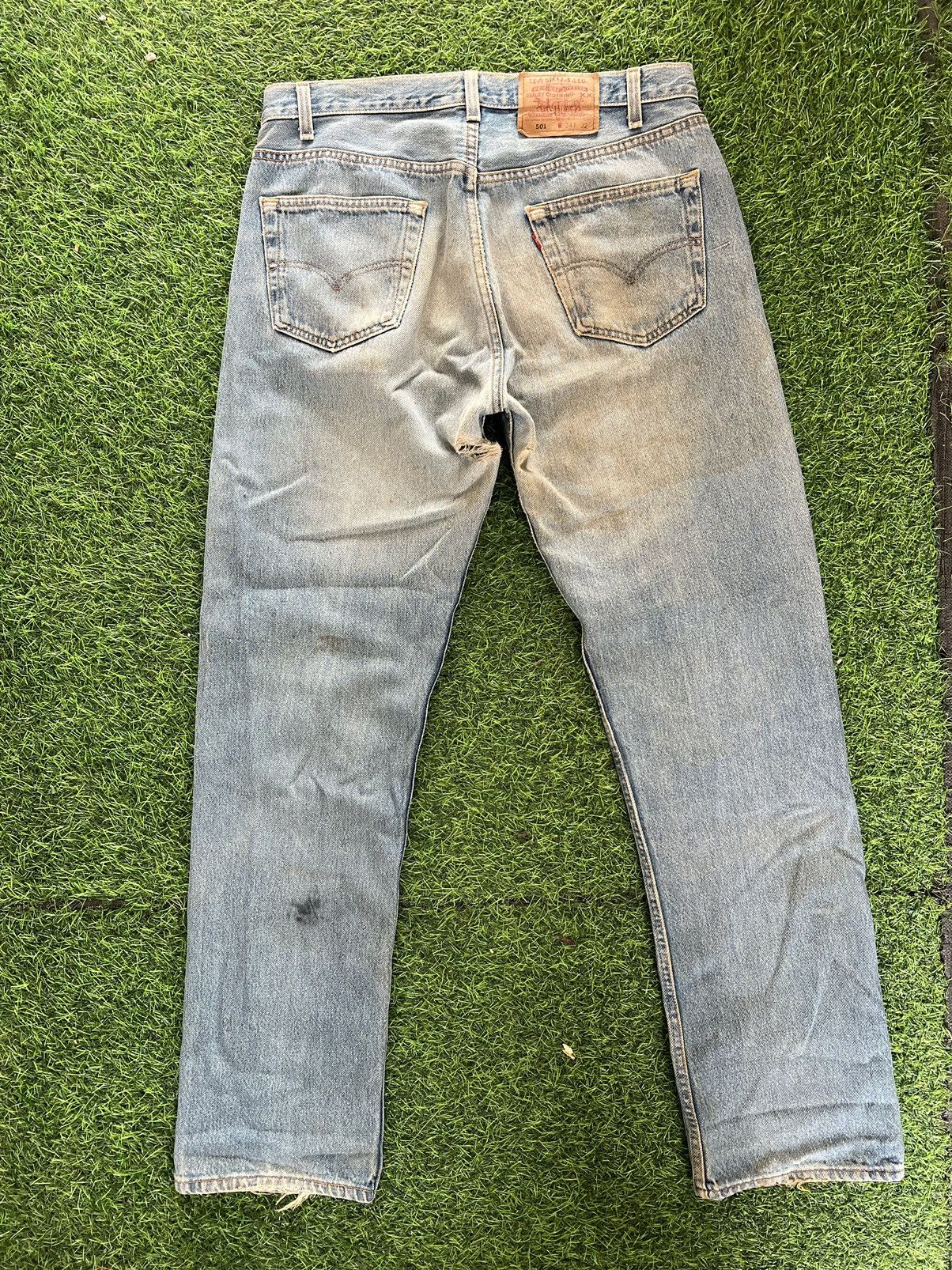 Levi's Vintage 90’s Levi’s Distressed Size US 34 / EU 50 - 4 Thumbnail