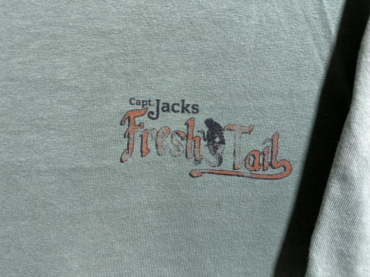 Anvil × Vintage Vintage Capt Jack Fresh Tail Faded Tee Size US XL / EU 56 / 4 - 7 Thumbnail