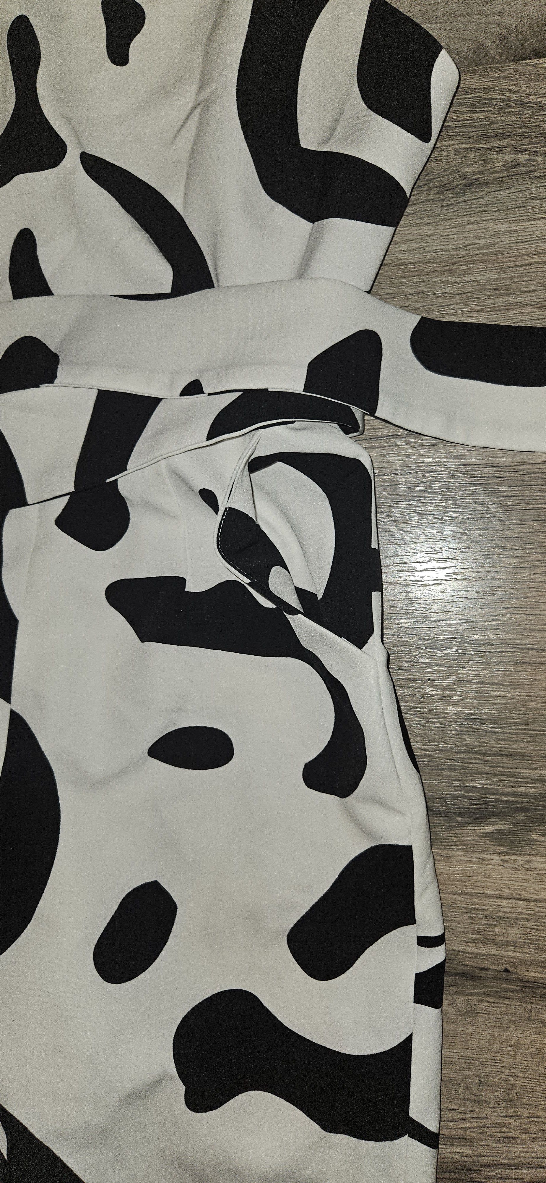 Other Lavish Alice Womens Monochrome Abstract Print Jumpsuit 4 US Size 27" / US 4 / IT 40 - 6 Thumbnail