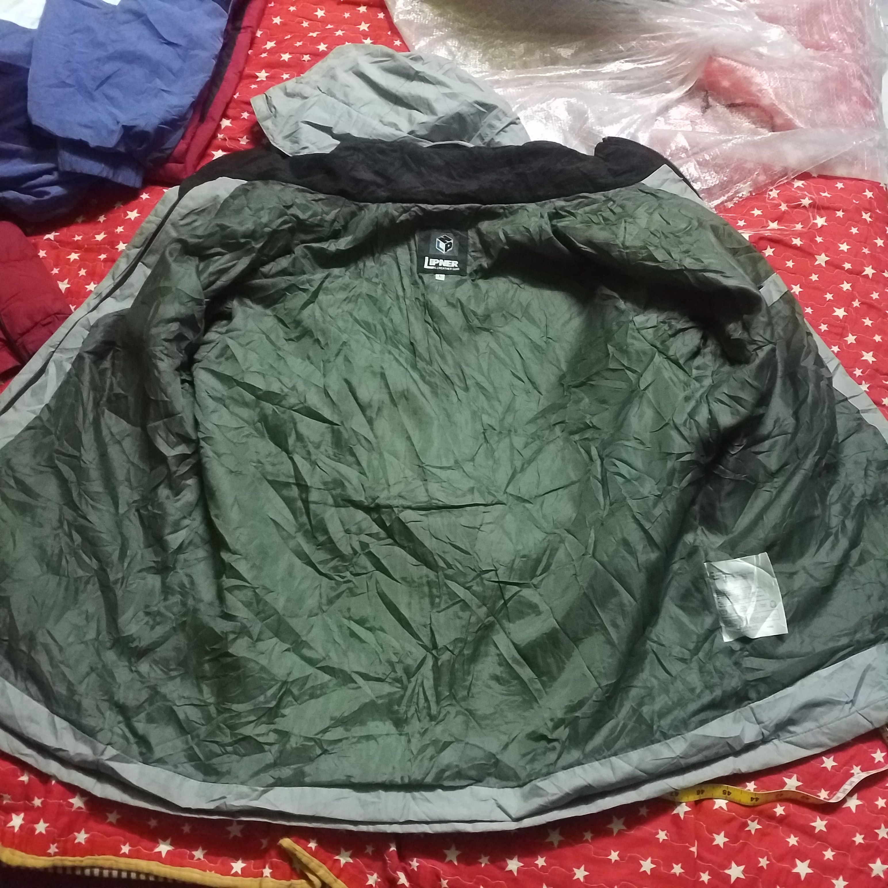 Other LIPNER WINDBREAKER JACKET SIZE 24X29 INCH Size US L / EU 52-54 / 3 - 6 Thumbnail