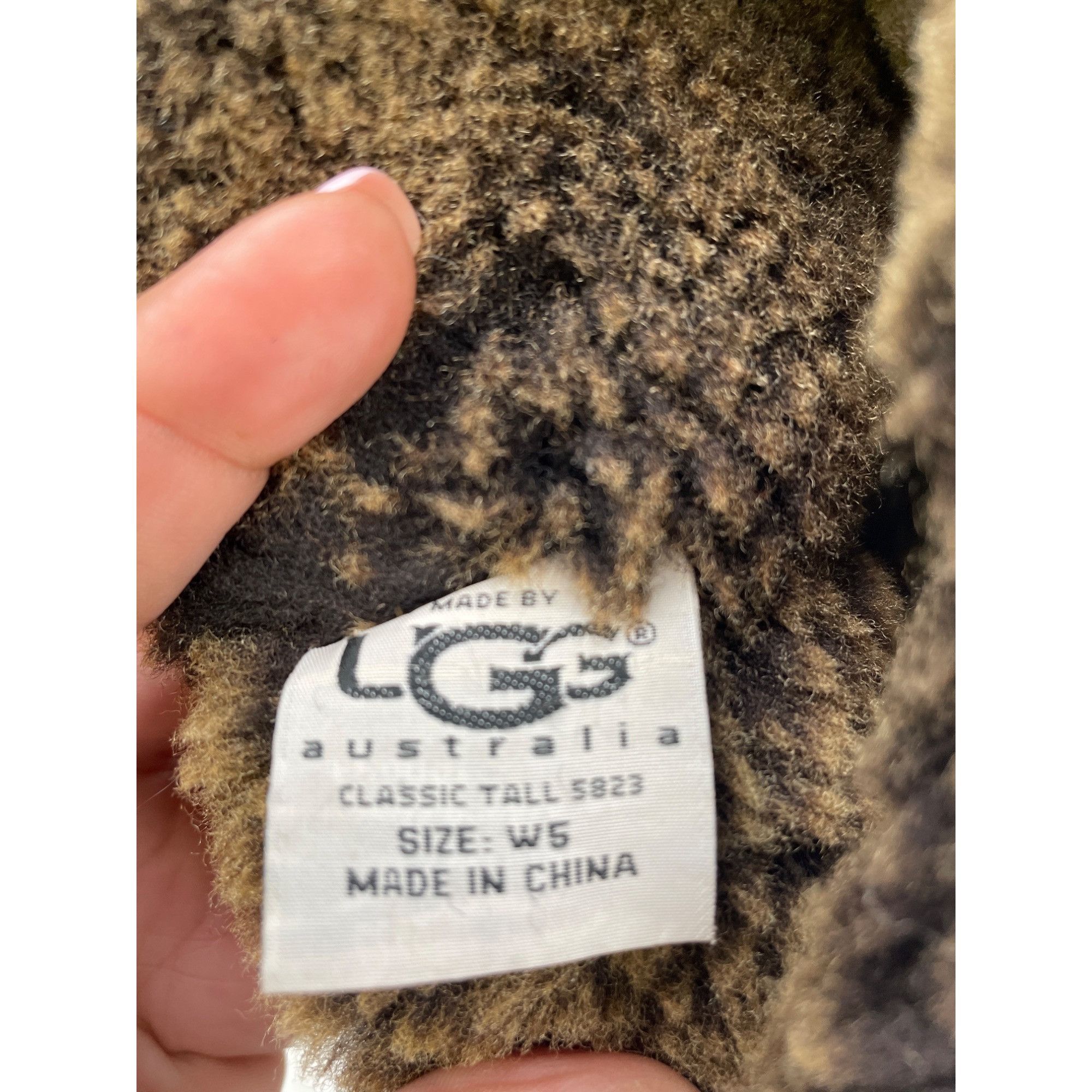 Ugg UGG Classic Women's Tall Metallic Sheepskin Boots/Shoes SIze Size US 5 / IT 35 - 6 Thumbnail