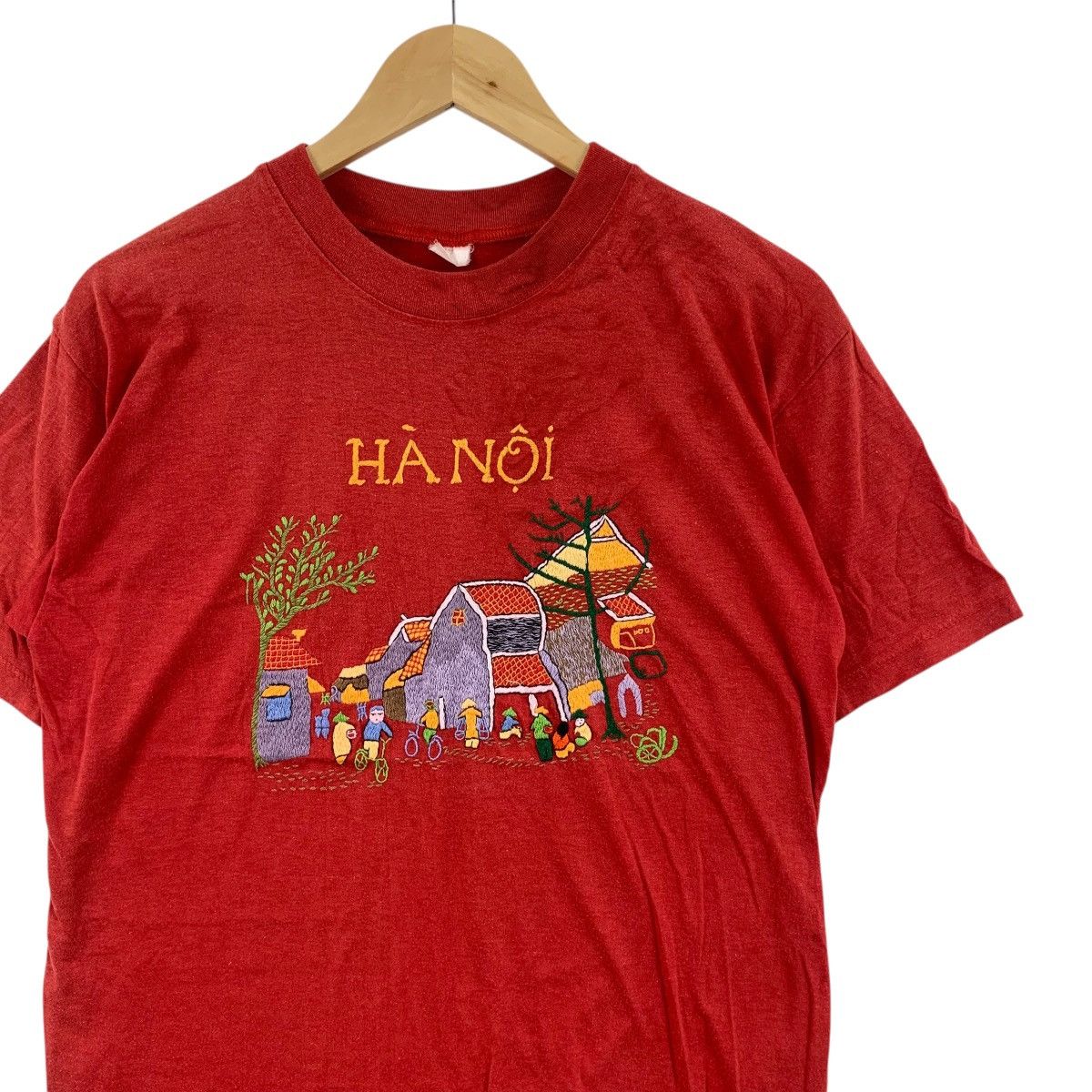 Vintage Vintage 80s HANOI VIETNAM SOUVENIR Cold War Thrashed Tee Size US S / EU 44-46 / 1 - 5 Thumbnail