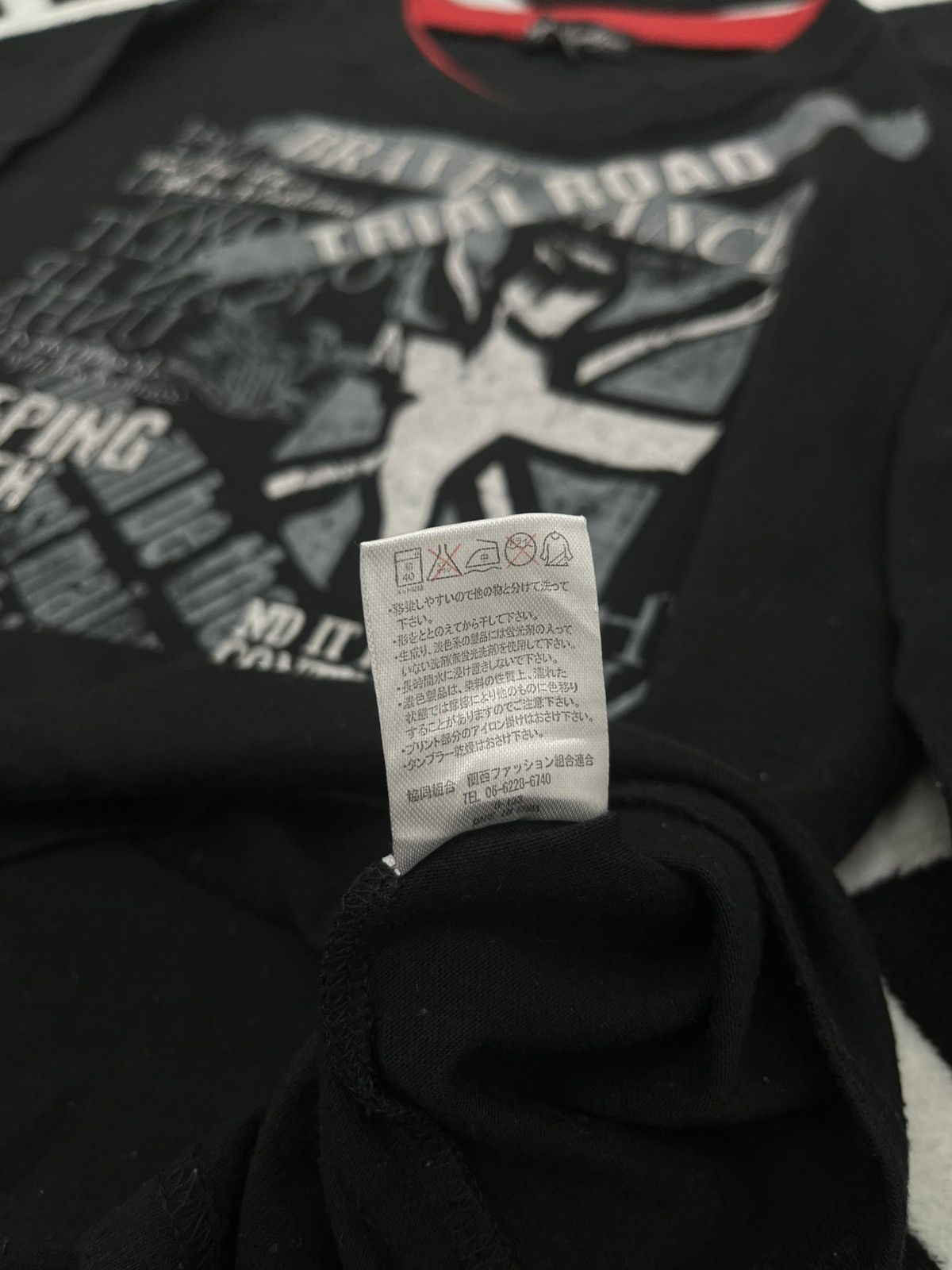 Japanese Brand Archival Japanese Grunge Graphic Longsleeve V-Neck Shirt Size US M / EU 48-50 / 2 - 8 Thumbnail