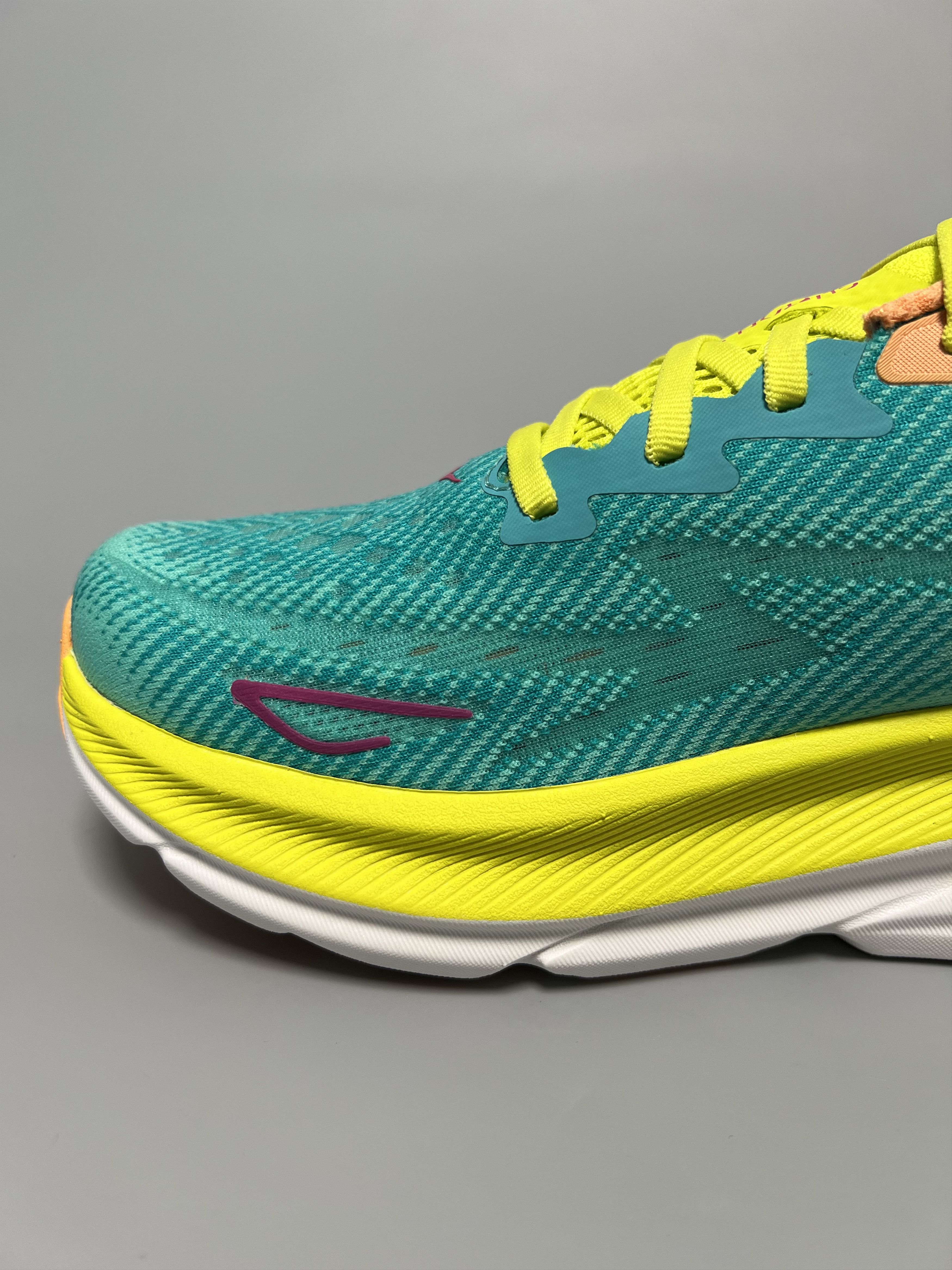 Hoka 9D Hoka One One Clifton 9 Men's Running Shoes Walking Gym Size US 9 / EU 42 - 10 Thumbnail