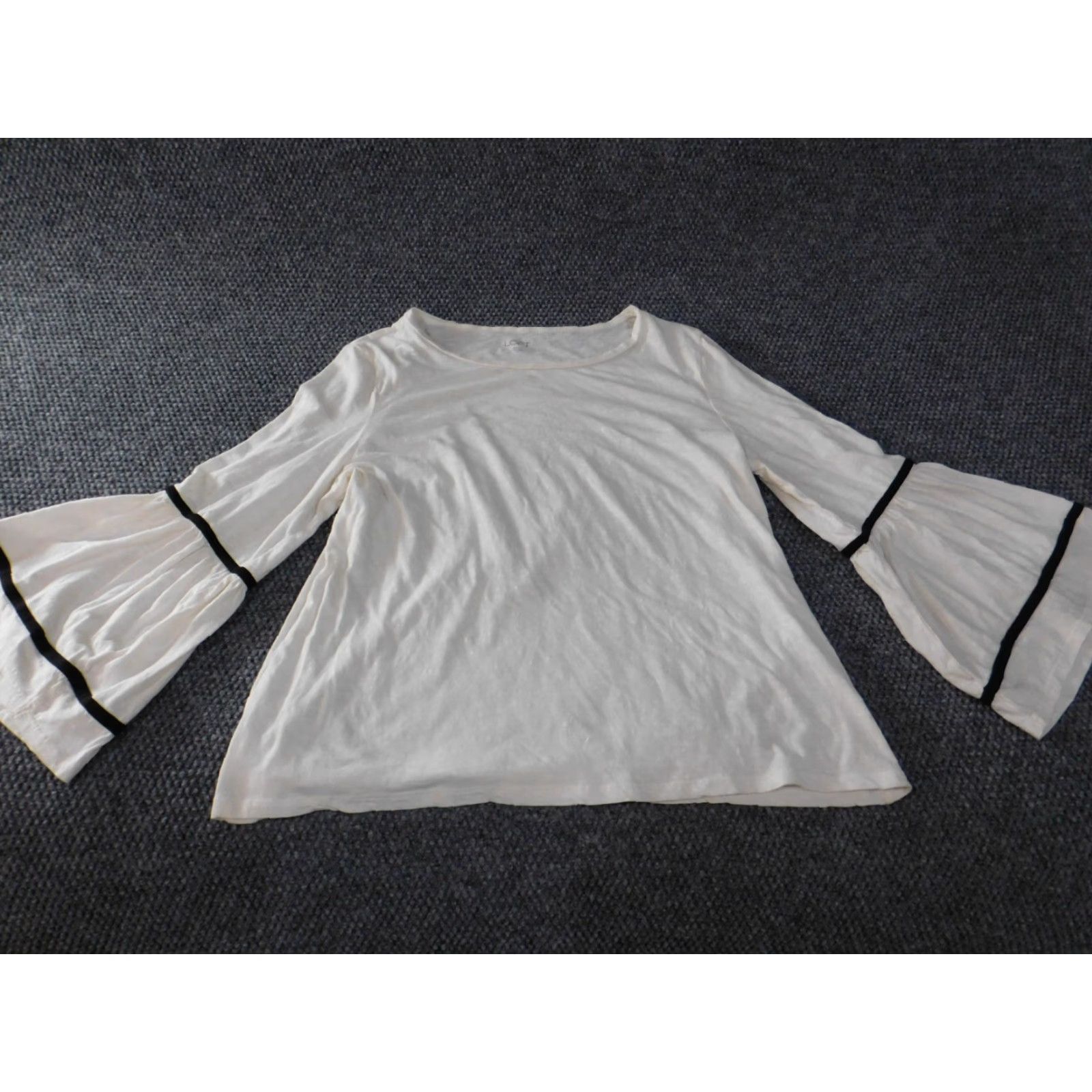 Ann Taylor Loft Blouse L Beige Womens Crew Neck Bell Sleeve Cotton Knit Casual Ann Taylor Loft Size L / US 10 / IT 46 - 4 Thumbnail