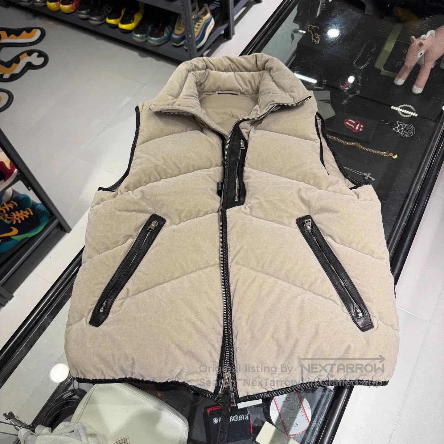 Tom Ford Tom Ford Gray Down Vest. Size US L / EU 52-54 / 3 - 5 Thumbnail