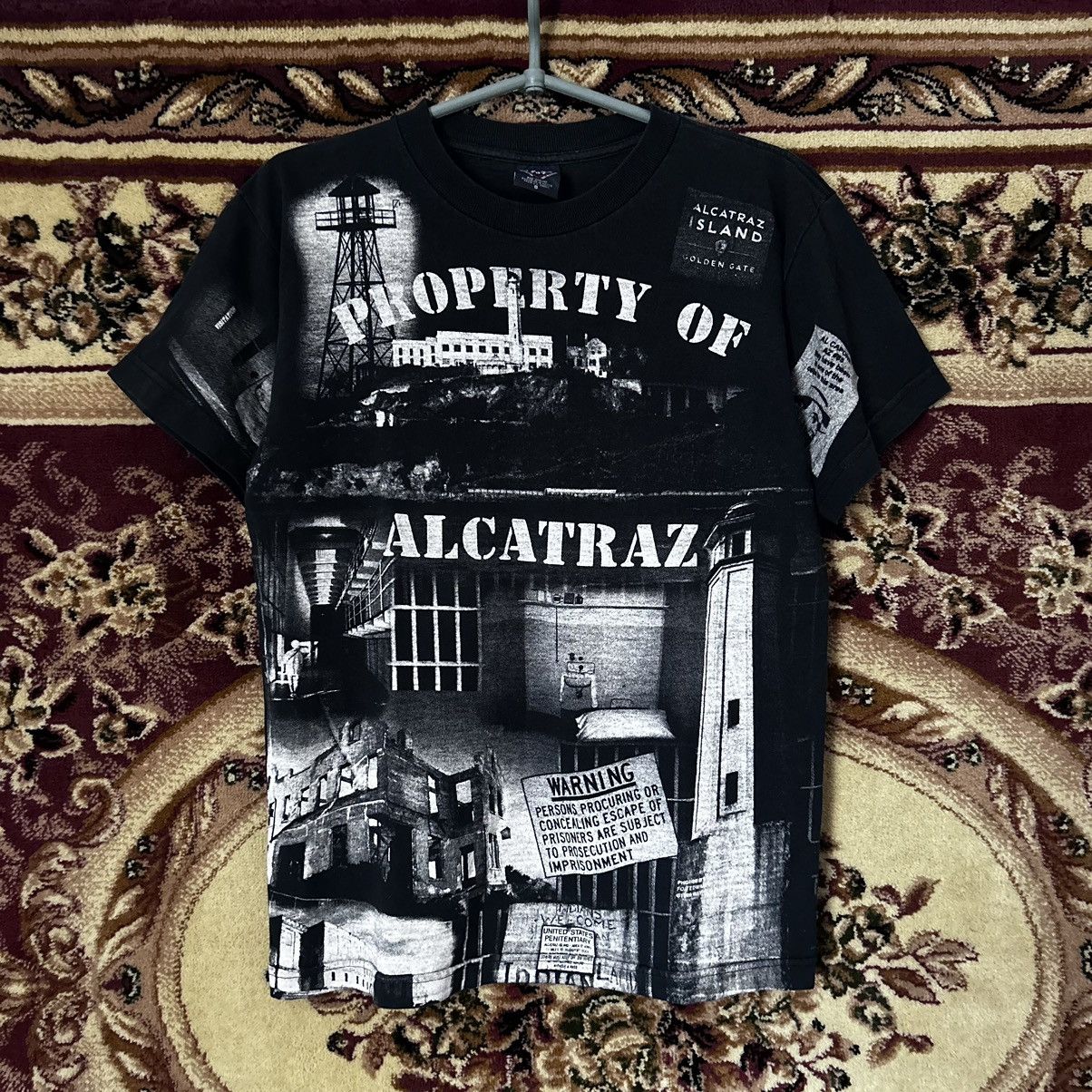 Japanese Brand Vintage All over print PROPERTY OF ALCATRAZ AOP Shirt Size US S / EU 44-46 / 1 - 1 Thumbnail